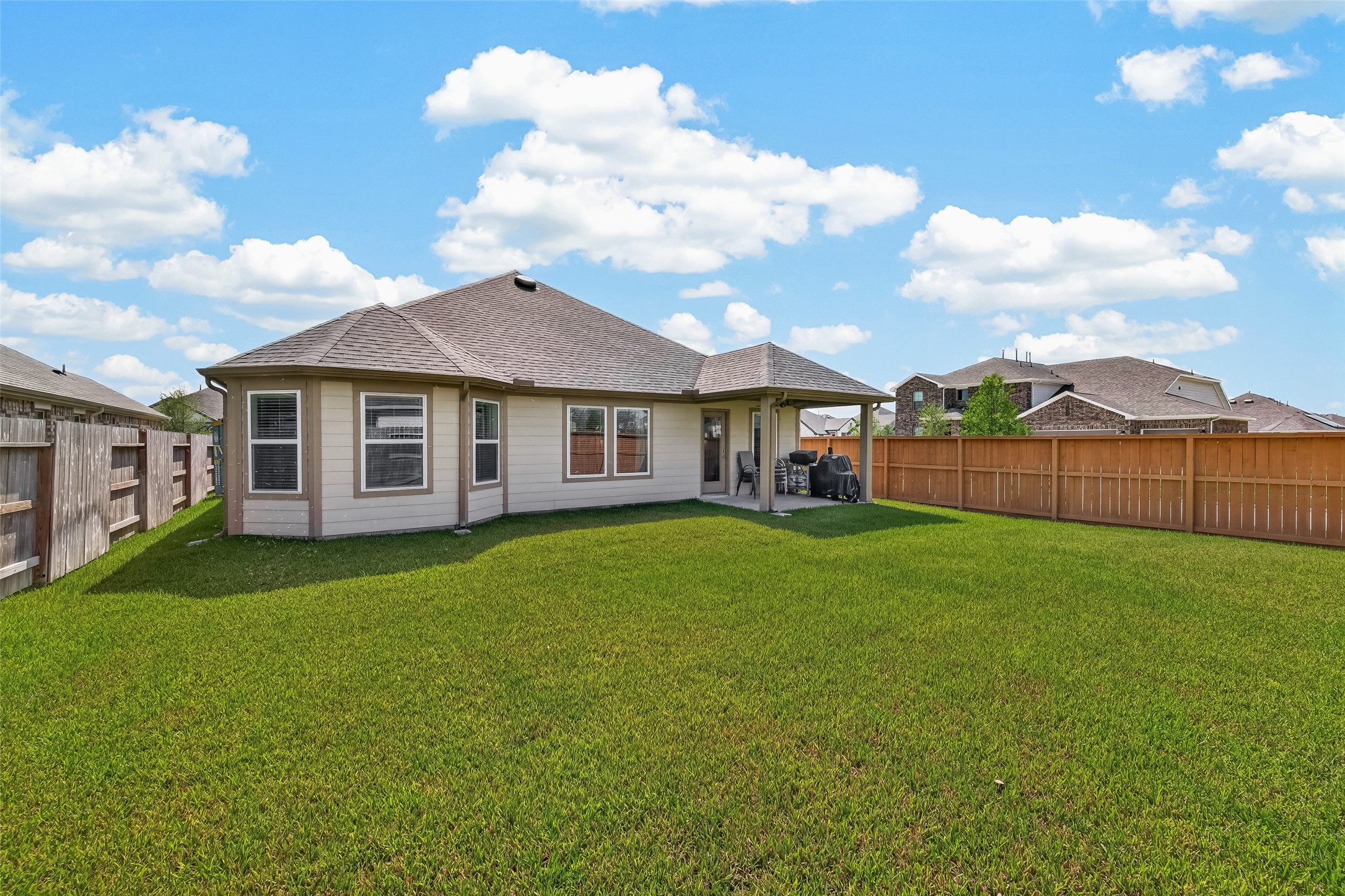 8603 Sun Coral Drive Property Photo 47