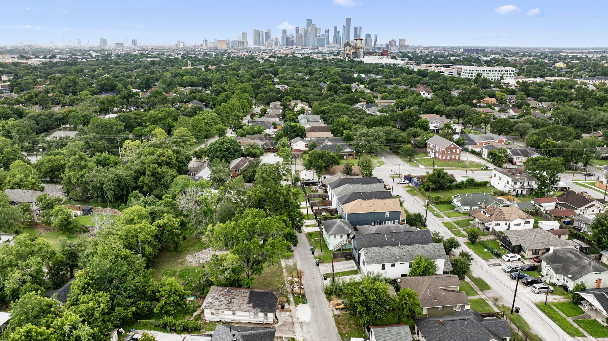 4920 Curtin Street Property Photo 8