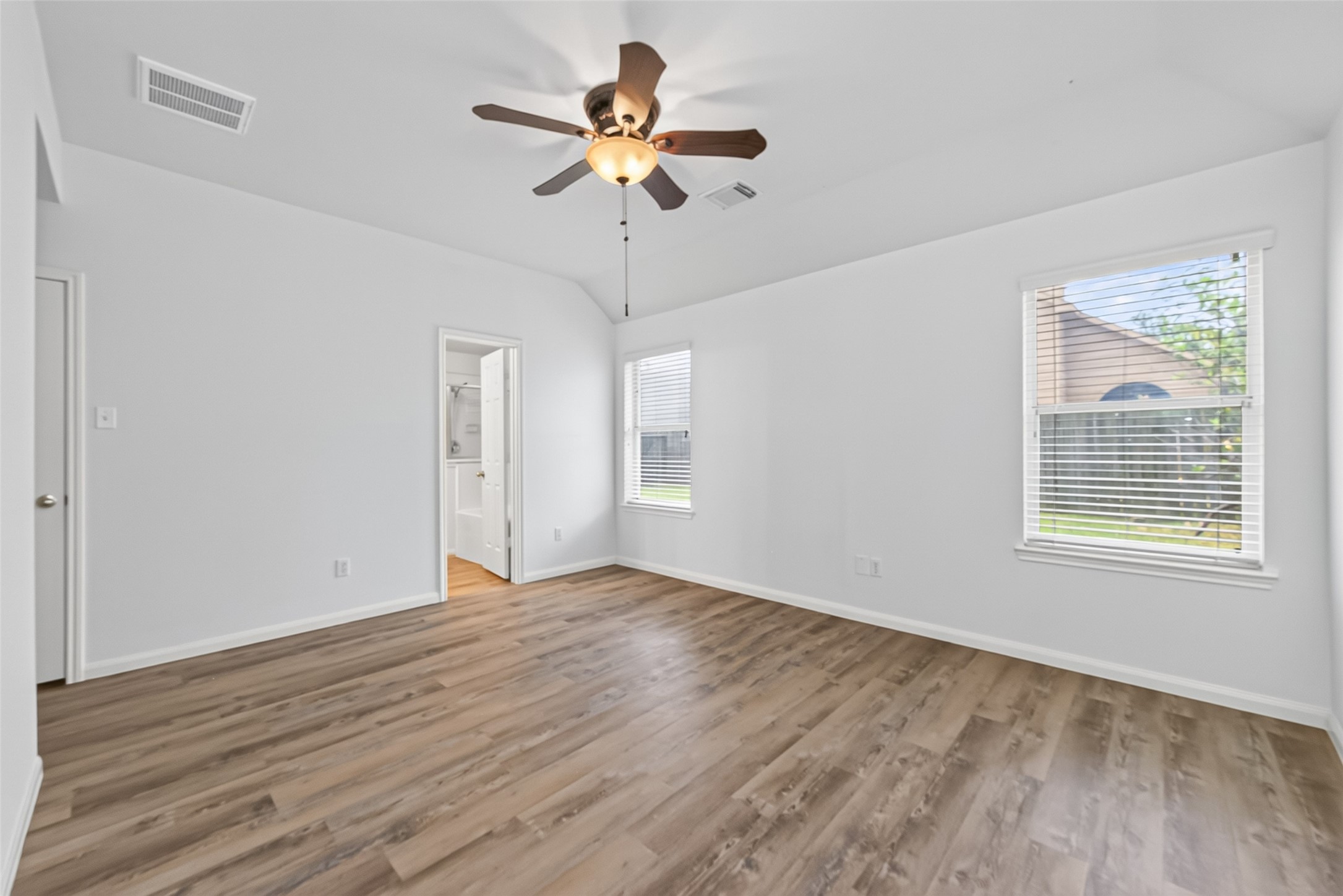 7218 Fox Hall Lane Property Photo 12