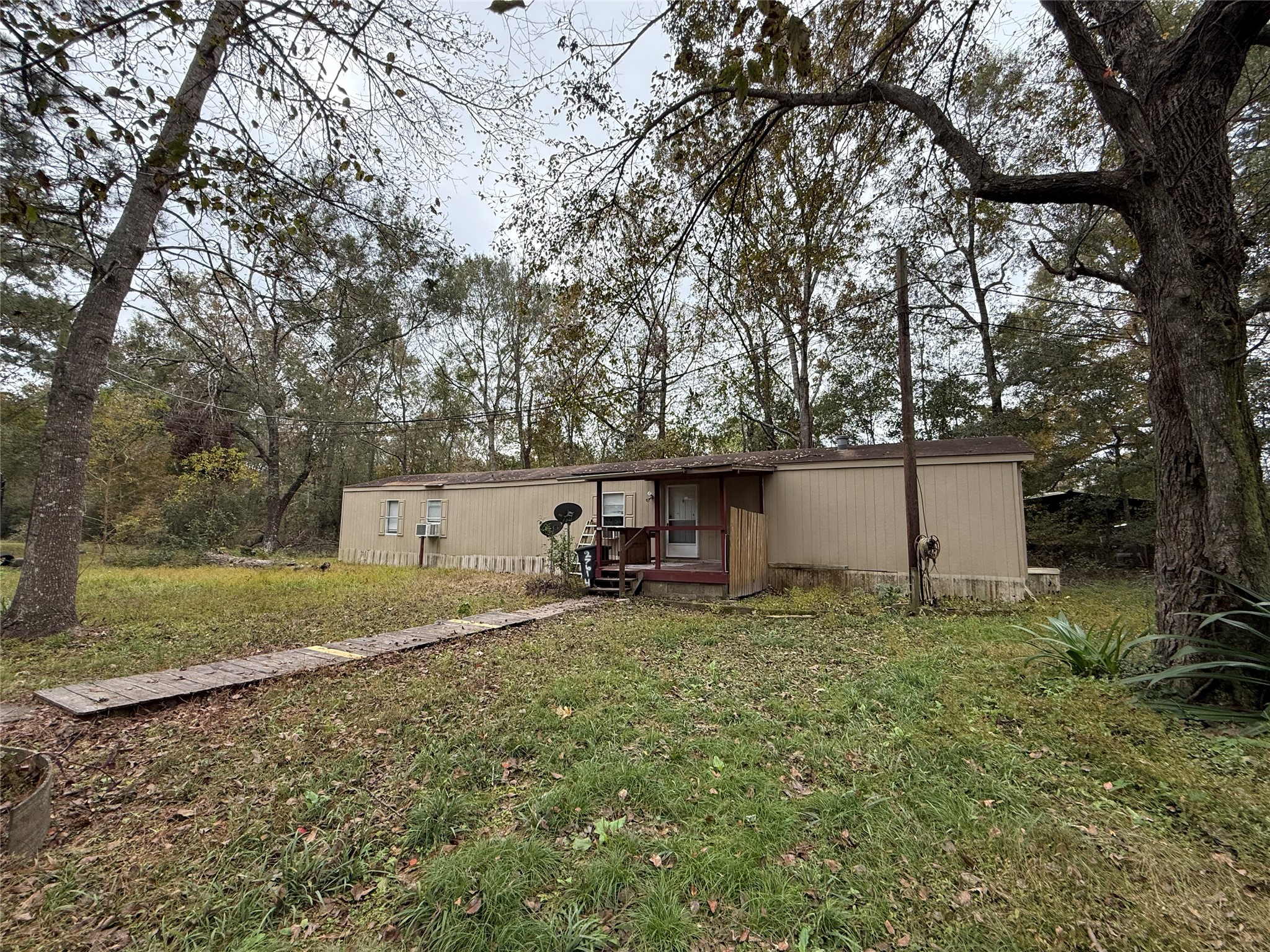 27614 Southland Drive Property Photo 10