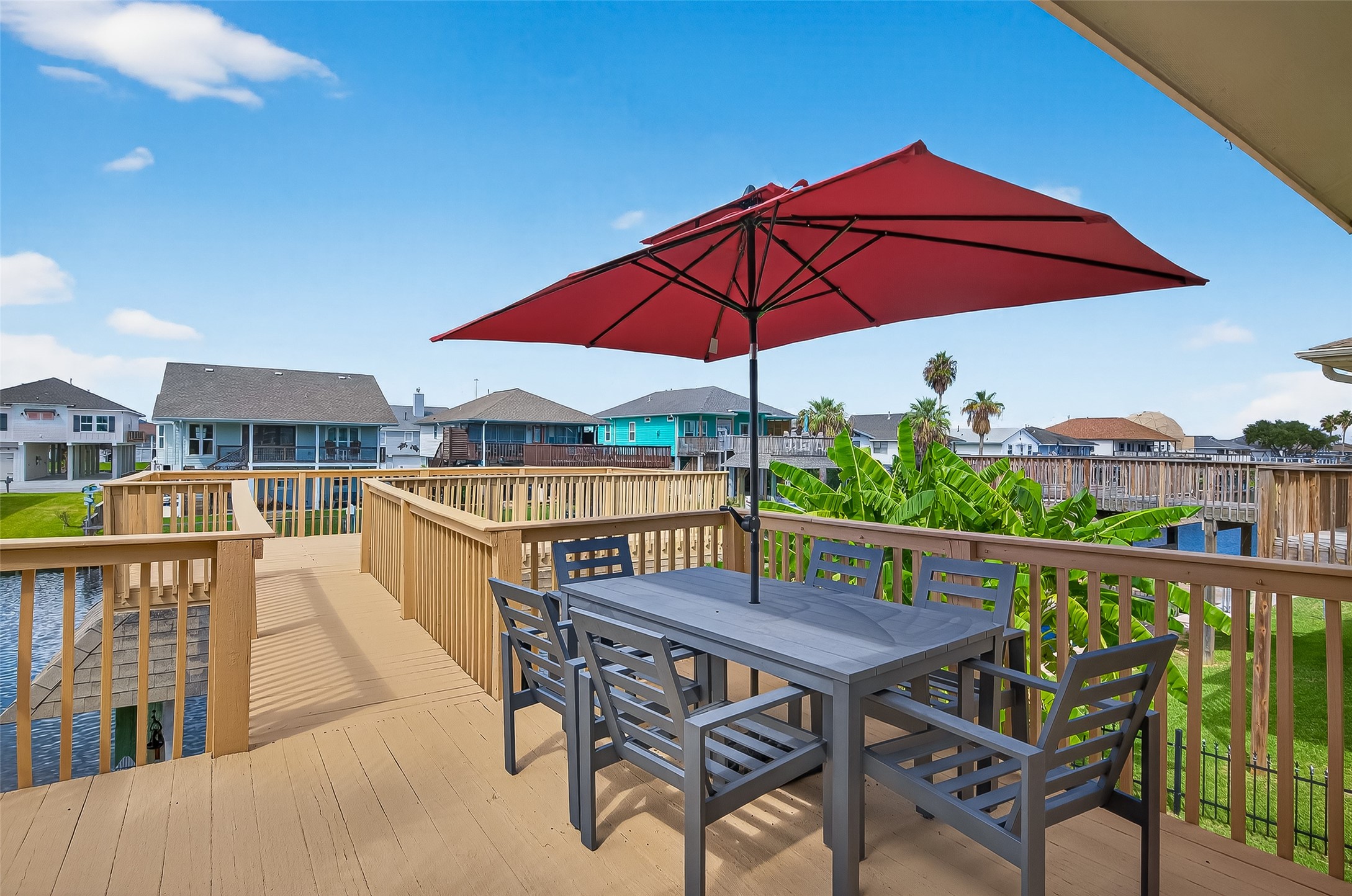 1016 Redfish Street Property Photo 2