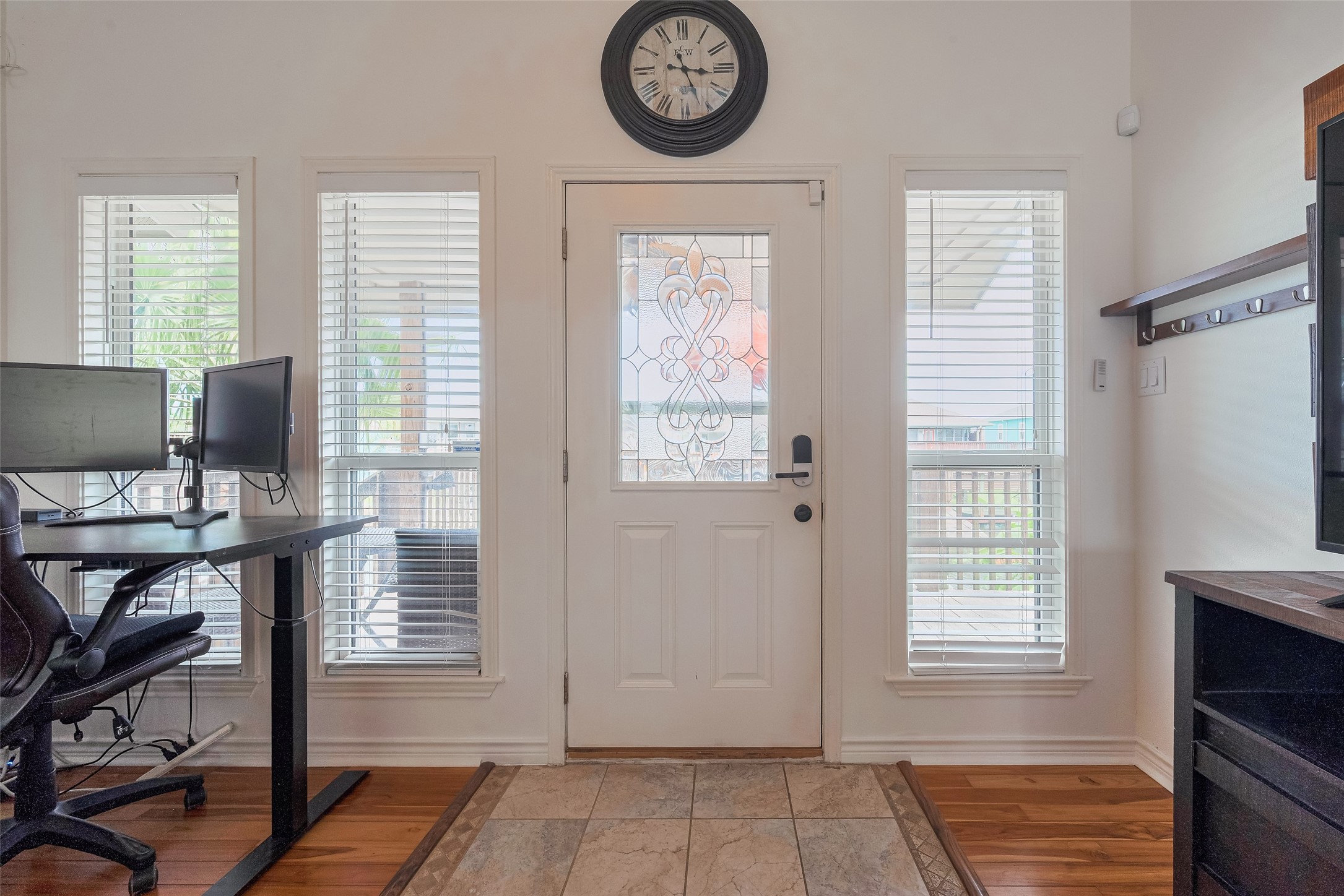 1016 Redfish Street Property Photo 8