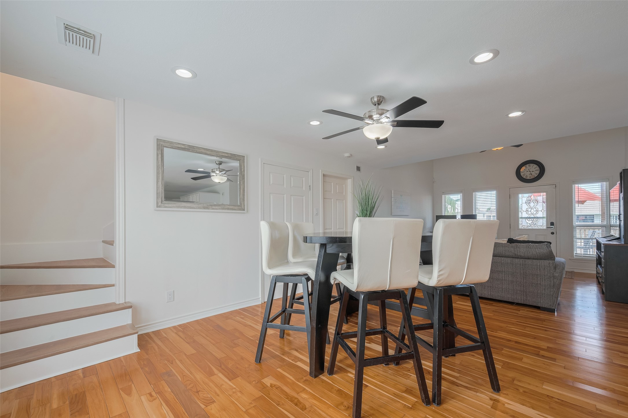 1016 Redfish Street Property Photo 12