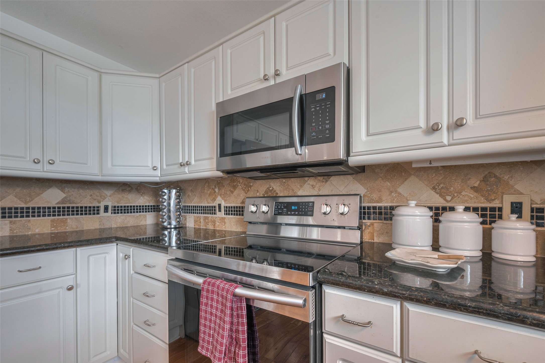 1016 Redfish Street Property Photo 16