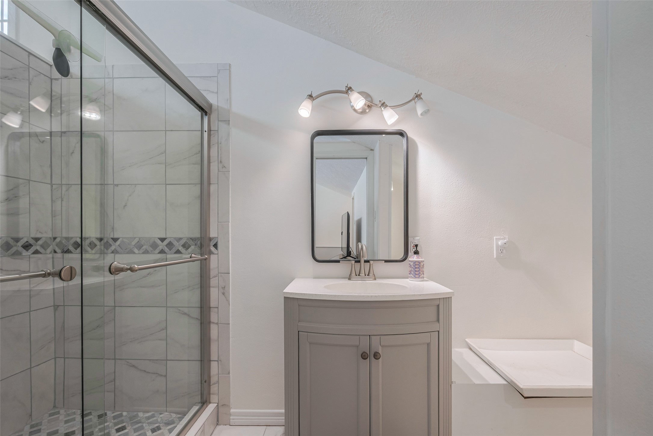 1016 Redfish Street Property Photo 25