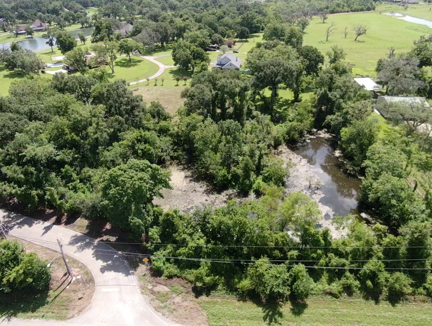 130 Sally Lake Court Property Photo 16