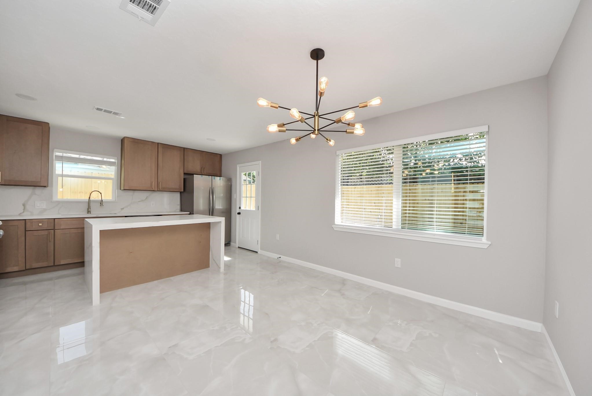 1503 Locklaine Drive Property Photo 15