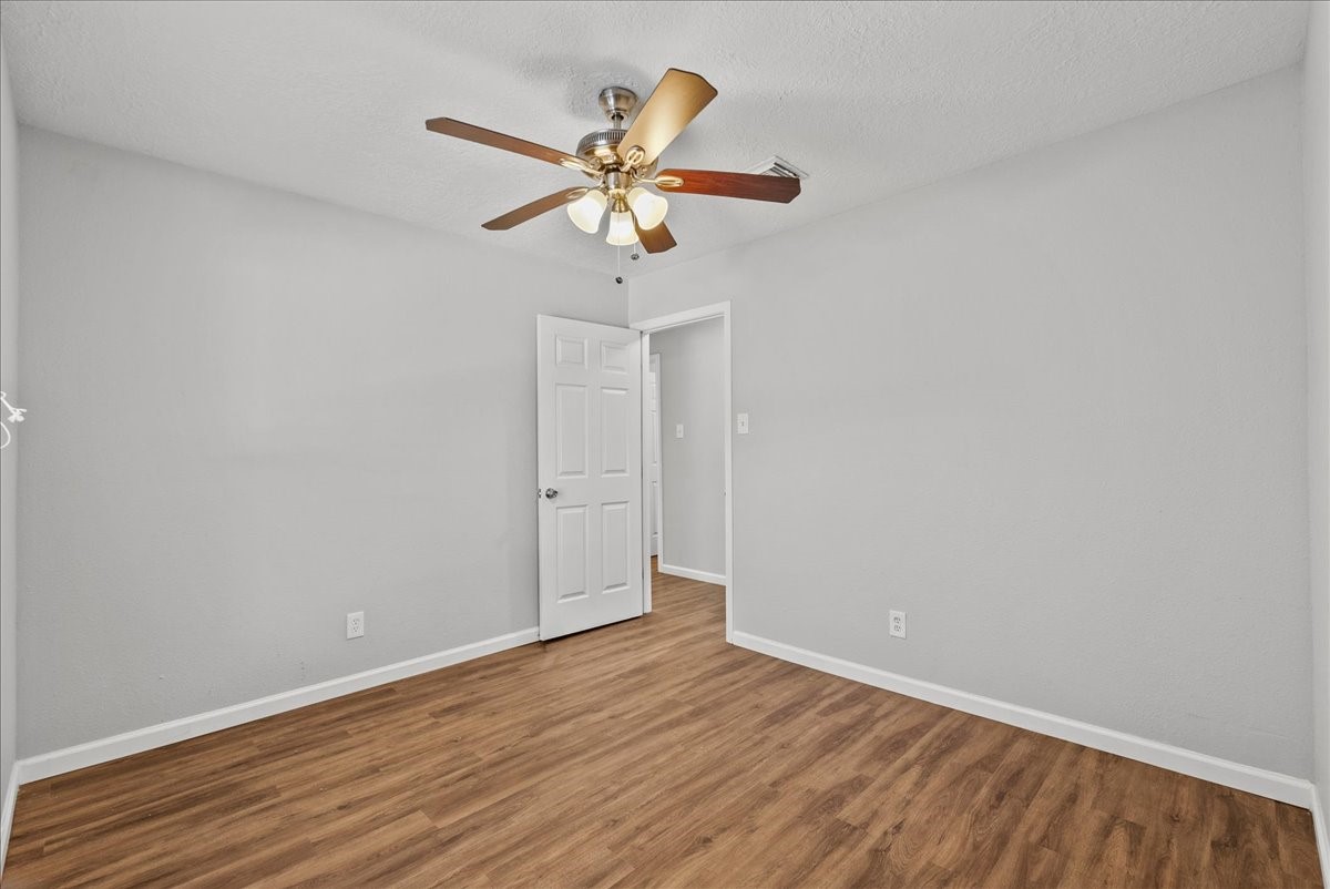 3206 Wavecrest Street Property Photo 24
