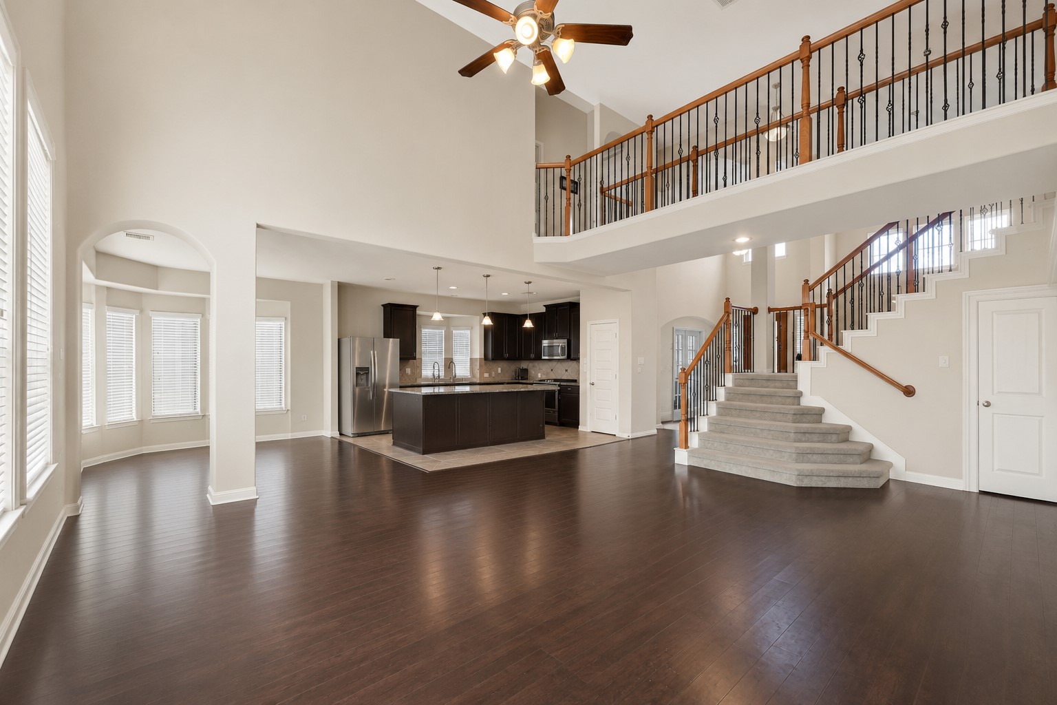 4102 Sandstone Bend Lane Property Photo 6