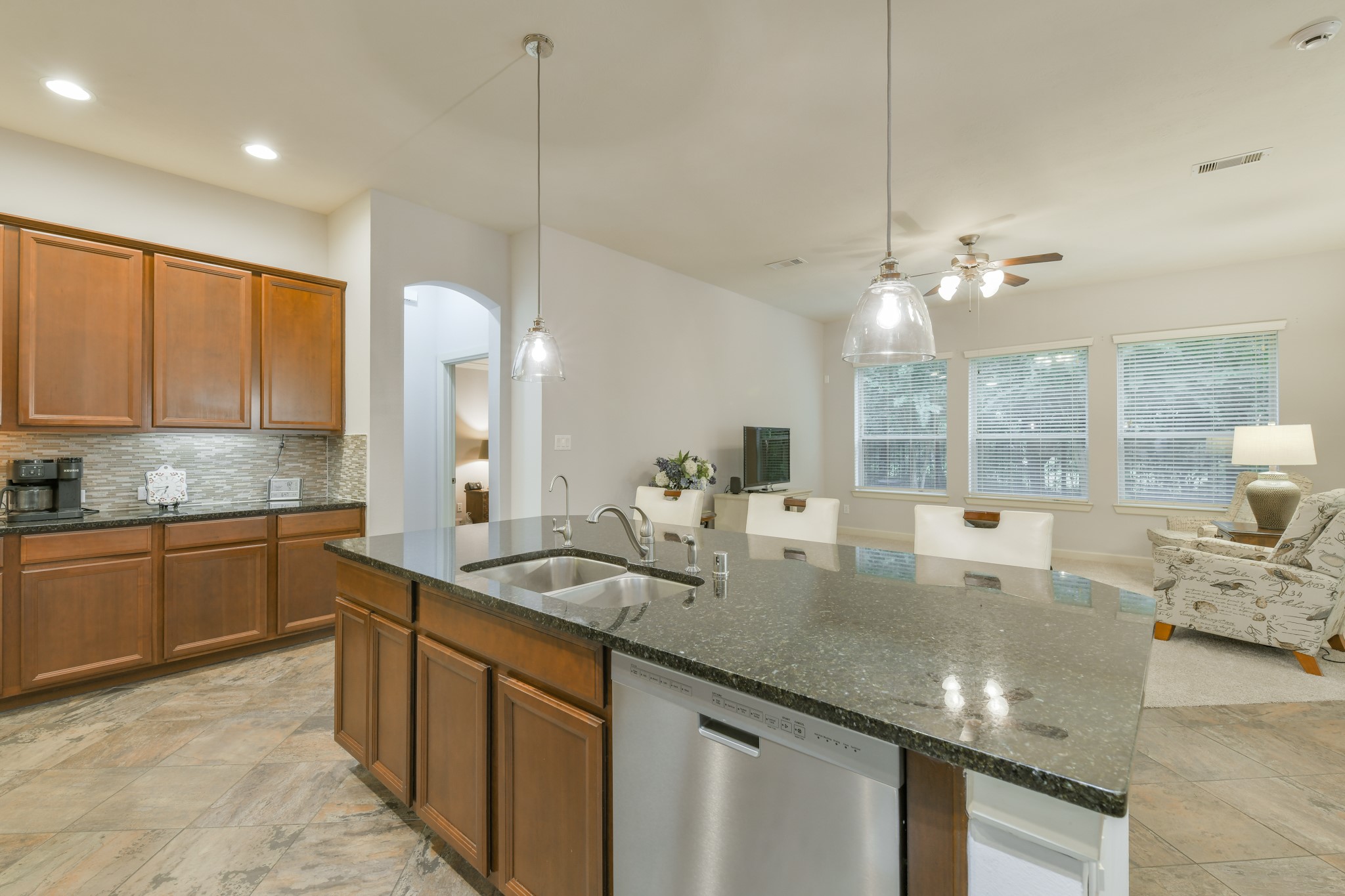 19607 Mills Glen Drive Property Photo 13