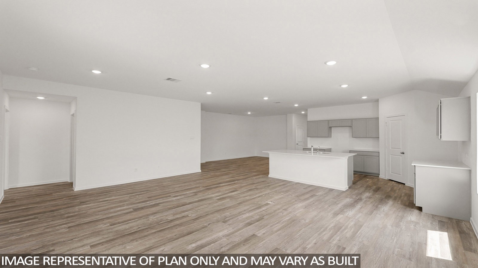 208 Golden Eagle Boulevard Property Photo 8