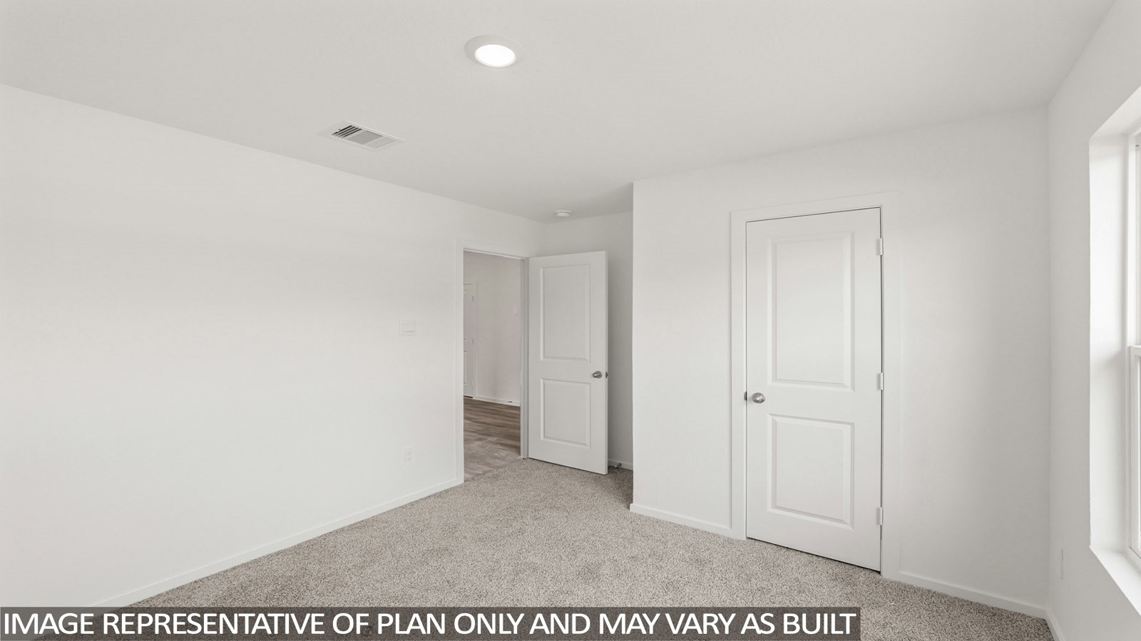 208 Golden Eagle Boulevard Property Photo 14