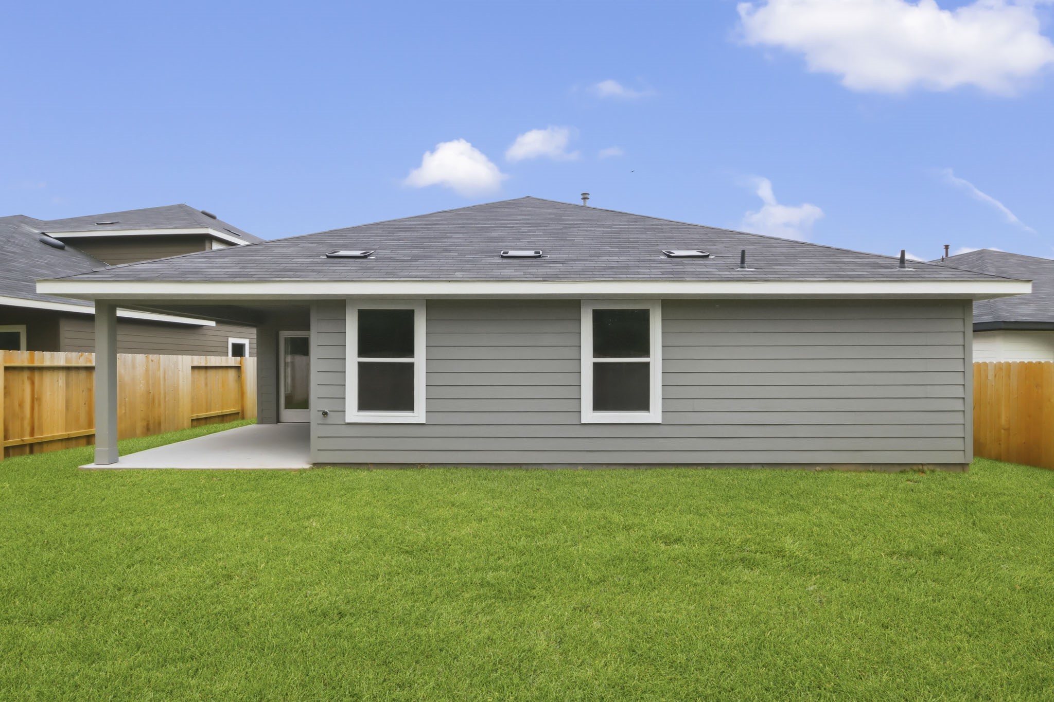 208 Golden Eagle Boulevard Property Photo 20