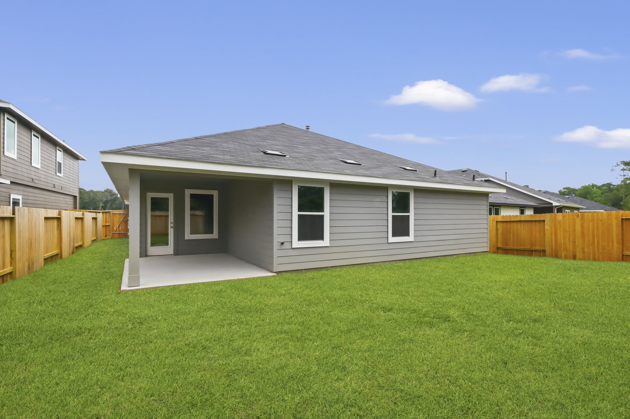 208 Golden Eagle Boulevard Property Photo 21