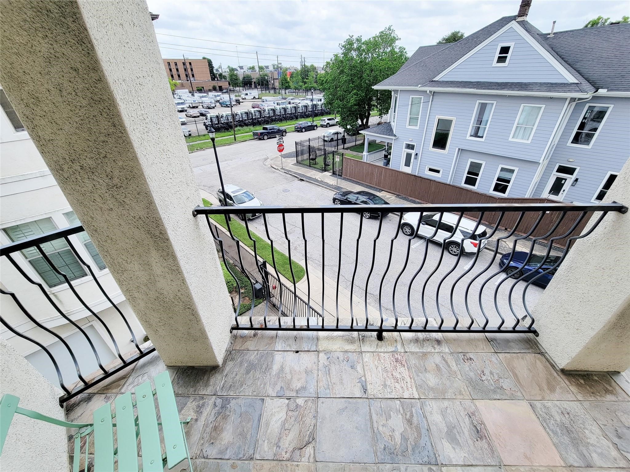 1421 Bremond Street Property Photo 23