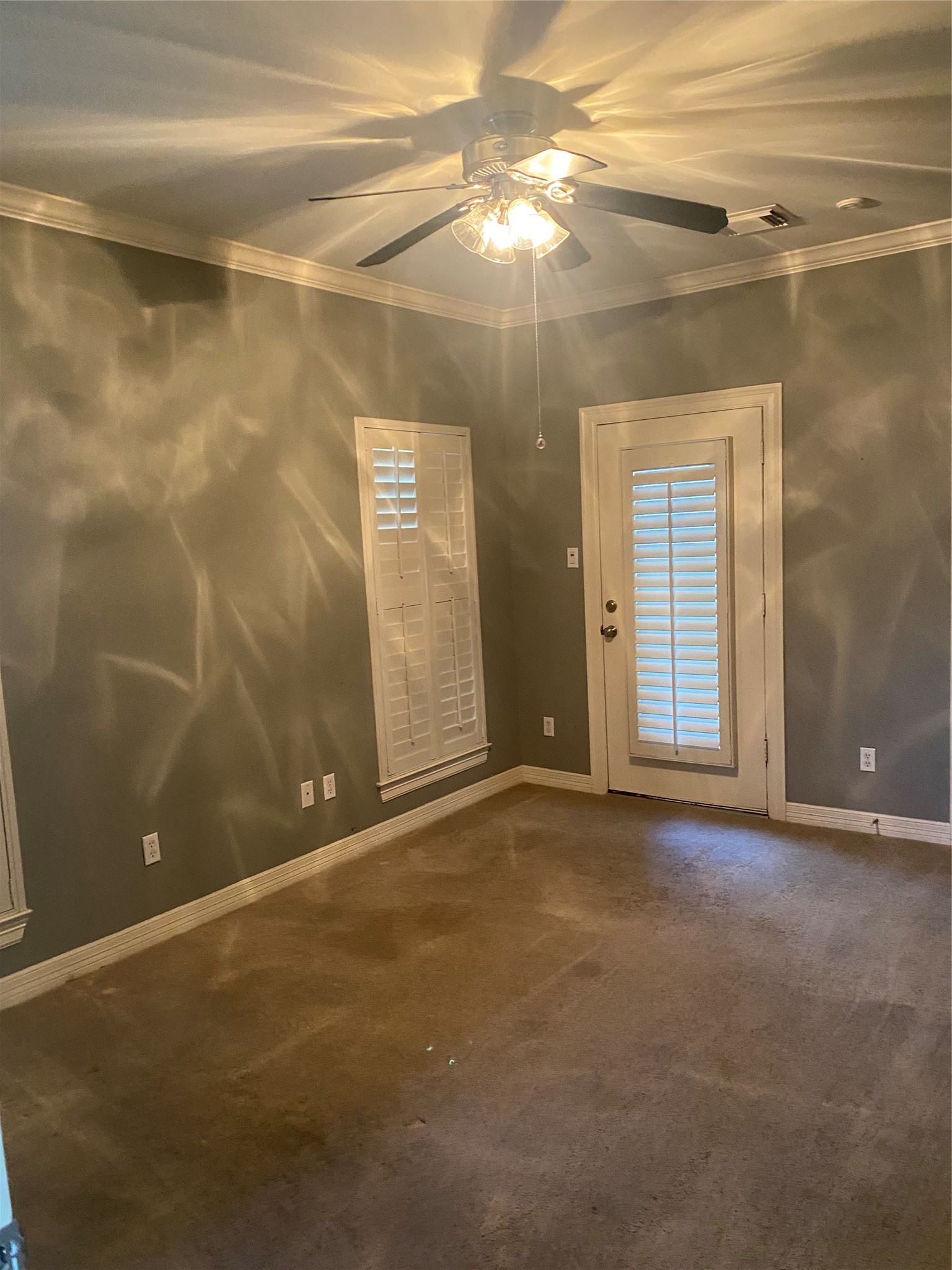 1421 Bremond Street Property Photo 28