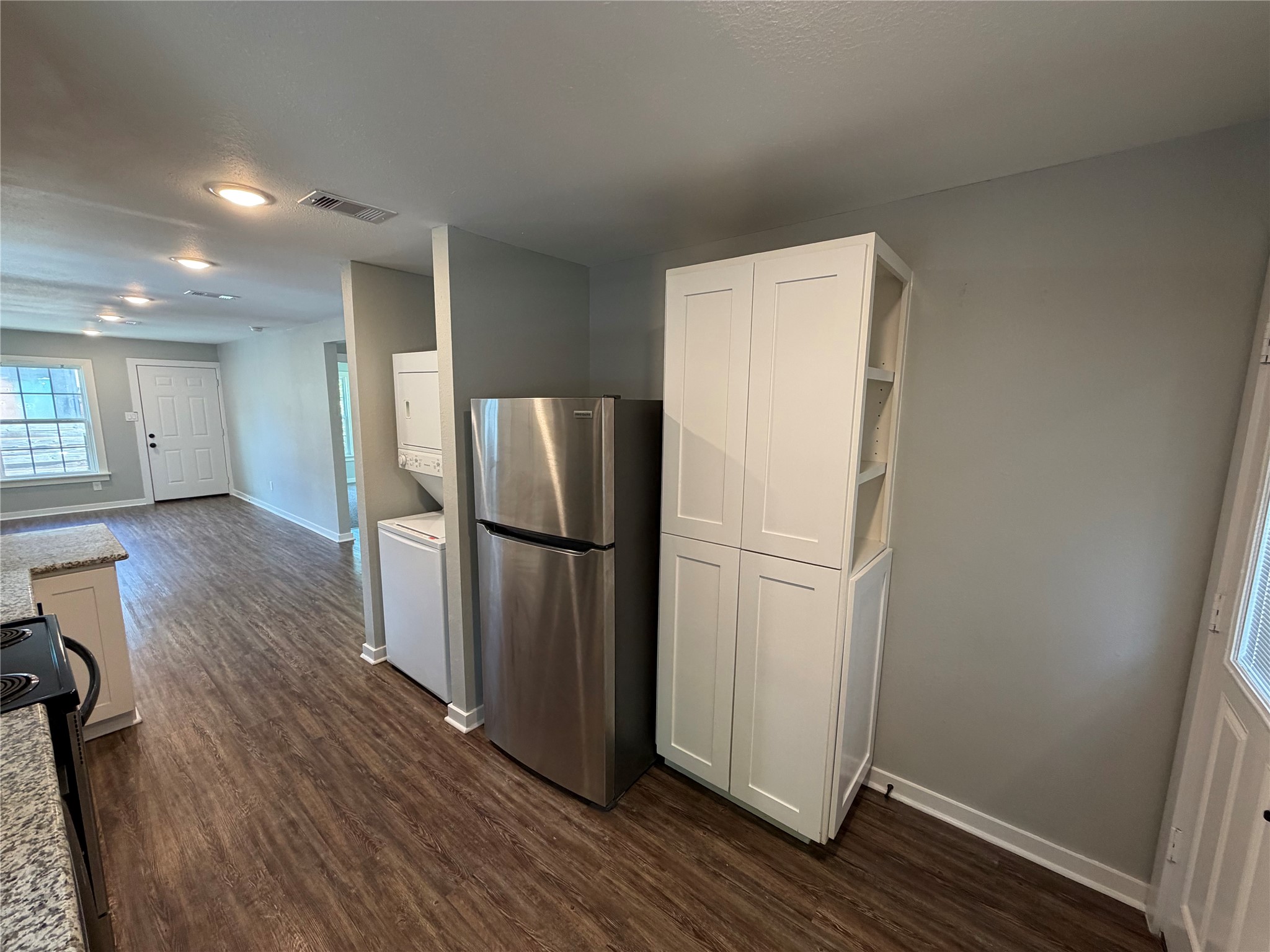 1210 E 33rd Street Property Photo 4
