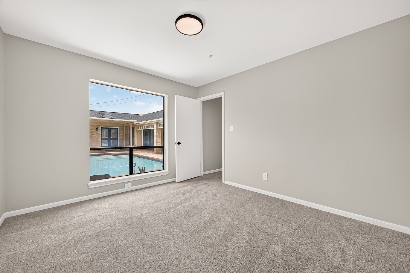 310 Power Court Property Photo 13
