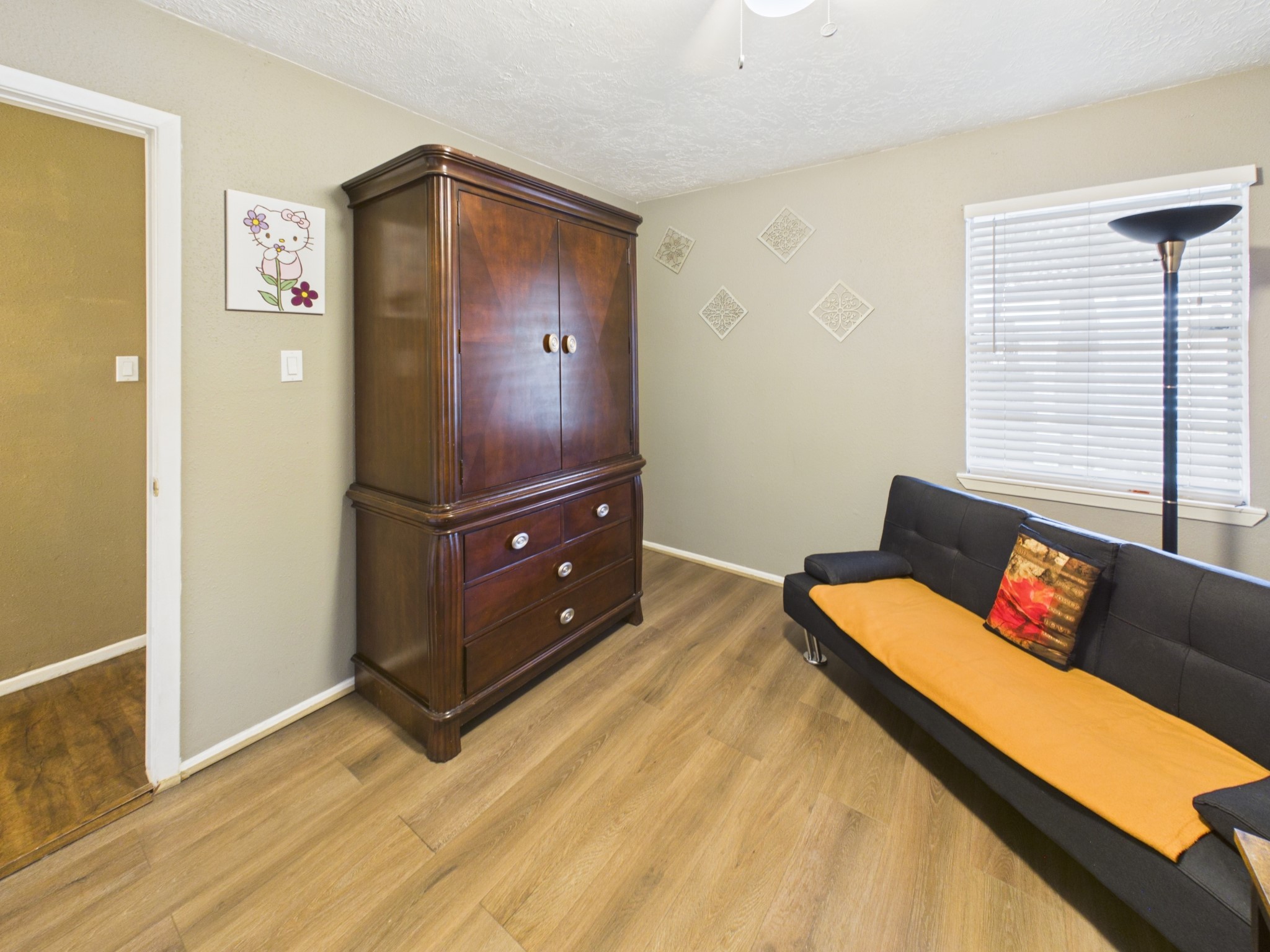 5807 Walnutgate Drive Property Photo 21