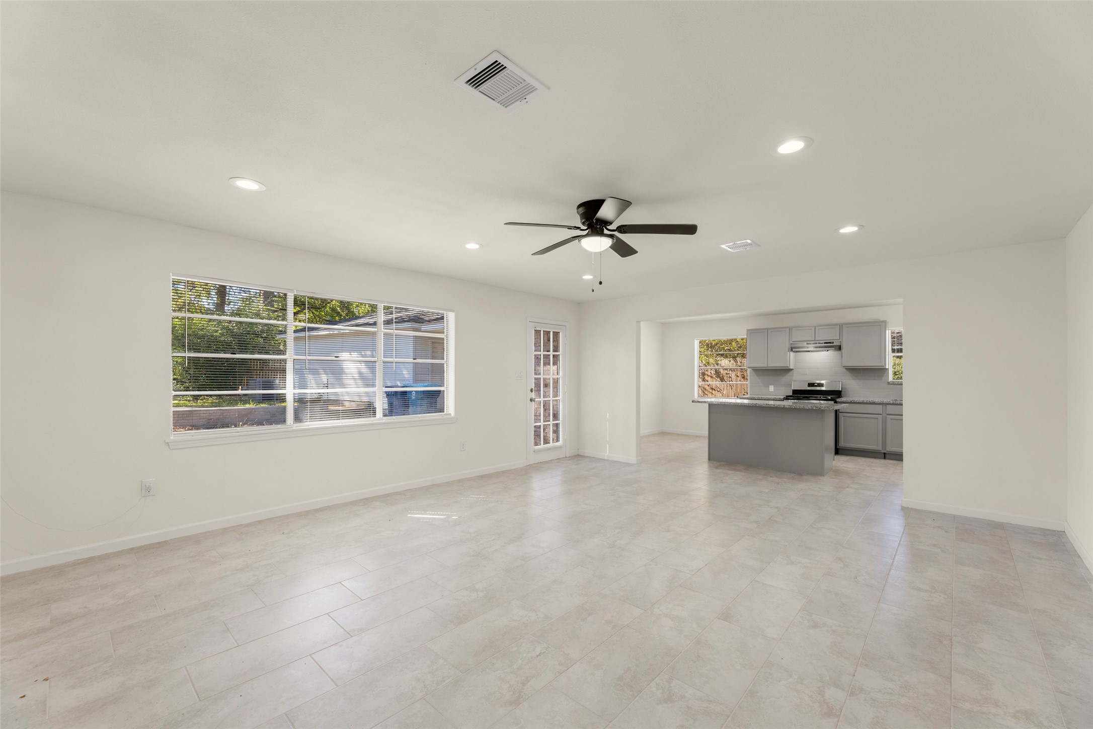 22019 Kenchester Drive Property Photo 10
