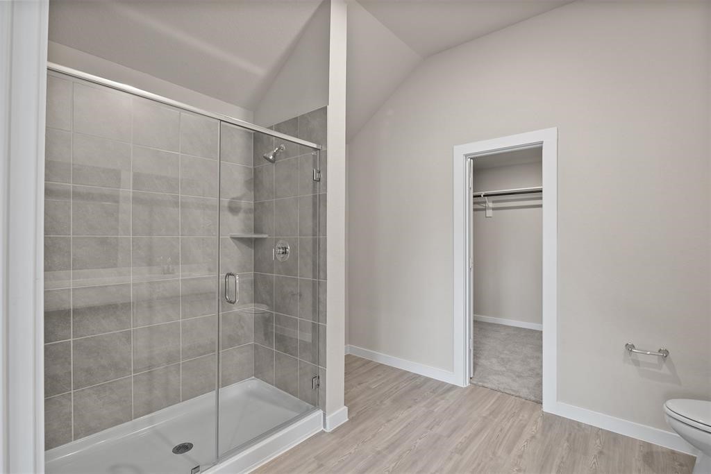 8511 Jetty Glen Drive Property Photo 7