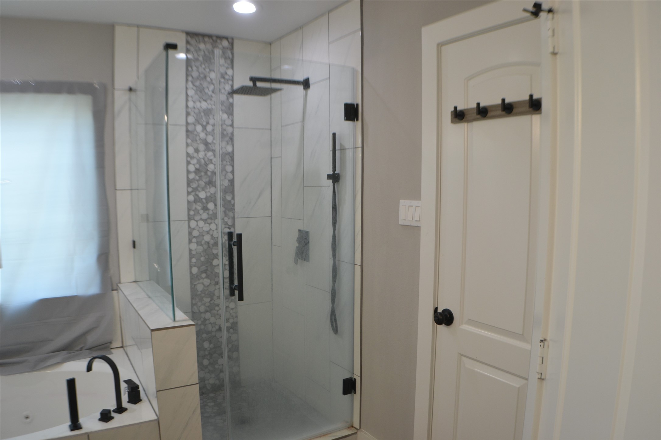9837 Fabiola Drive Property Photo 9