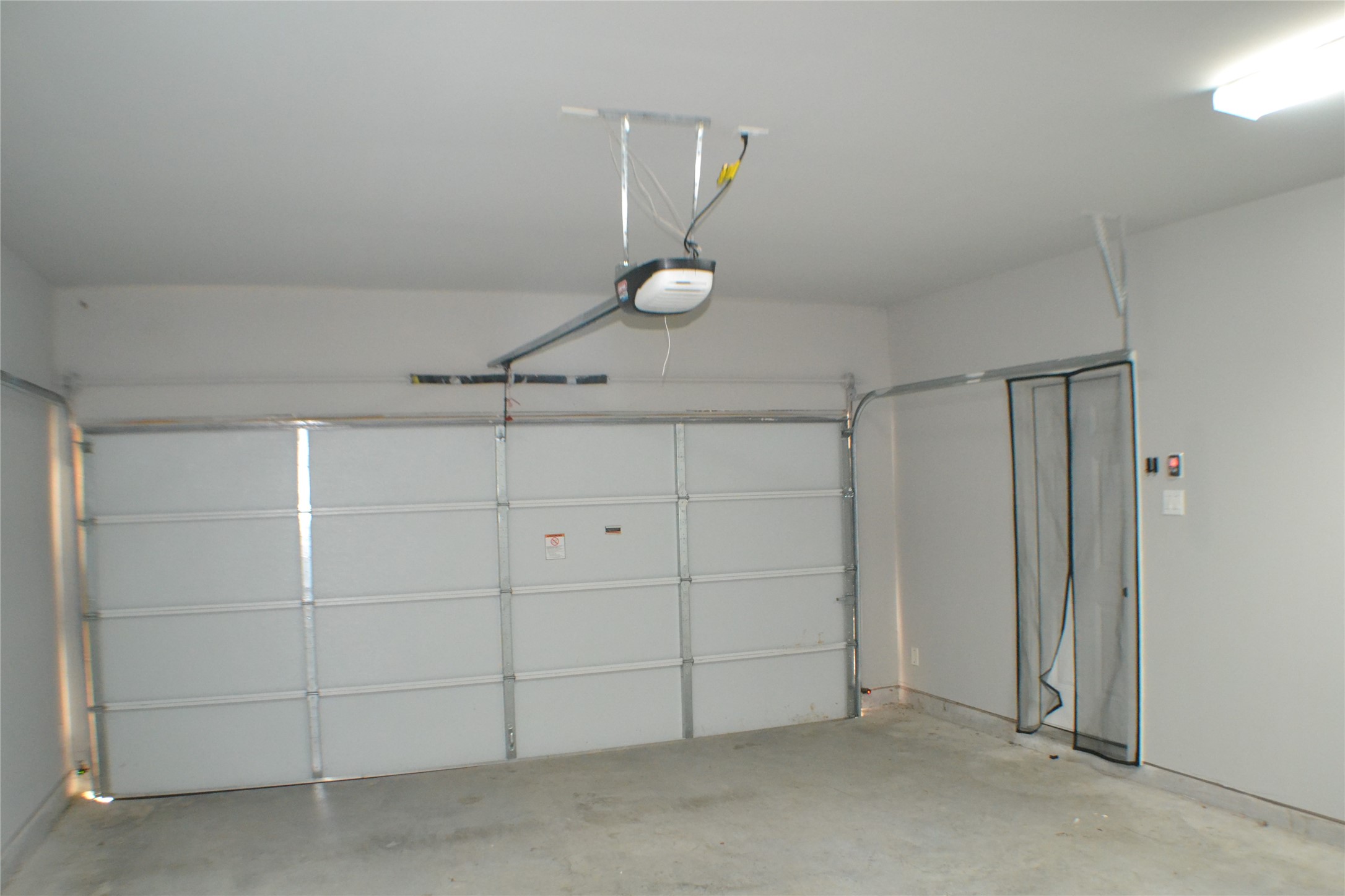 9837 Fabiola Drive Property Photo 11