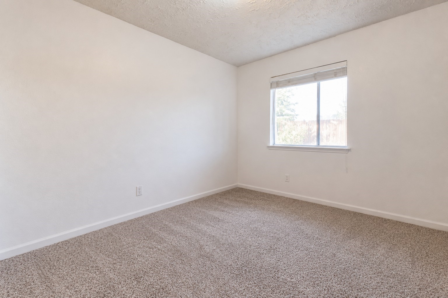 7534 Stone Pine Lane Property Photo 7