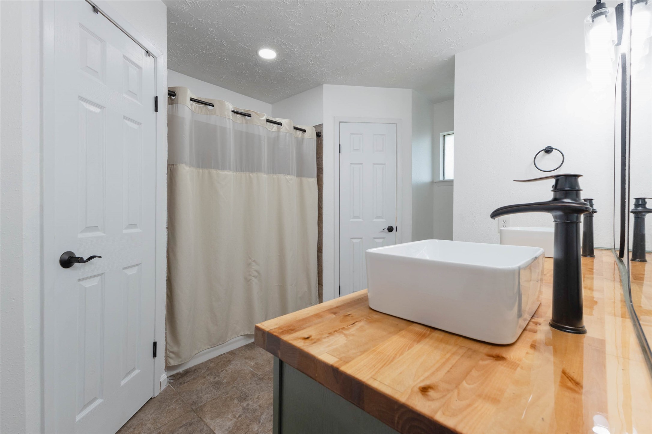 7534 Stone Pine Lane Property Photo 18