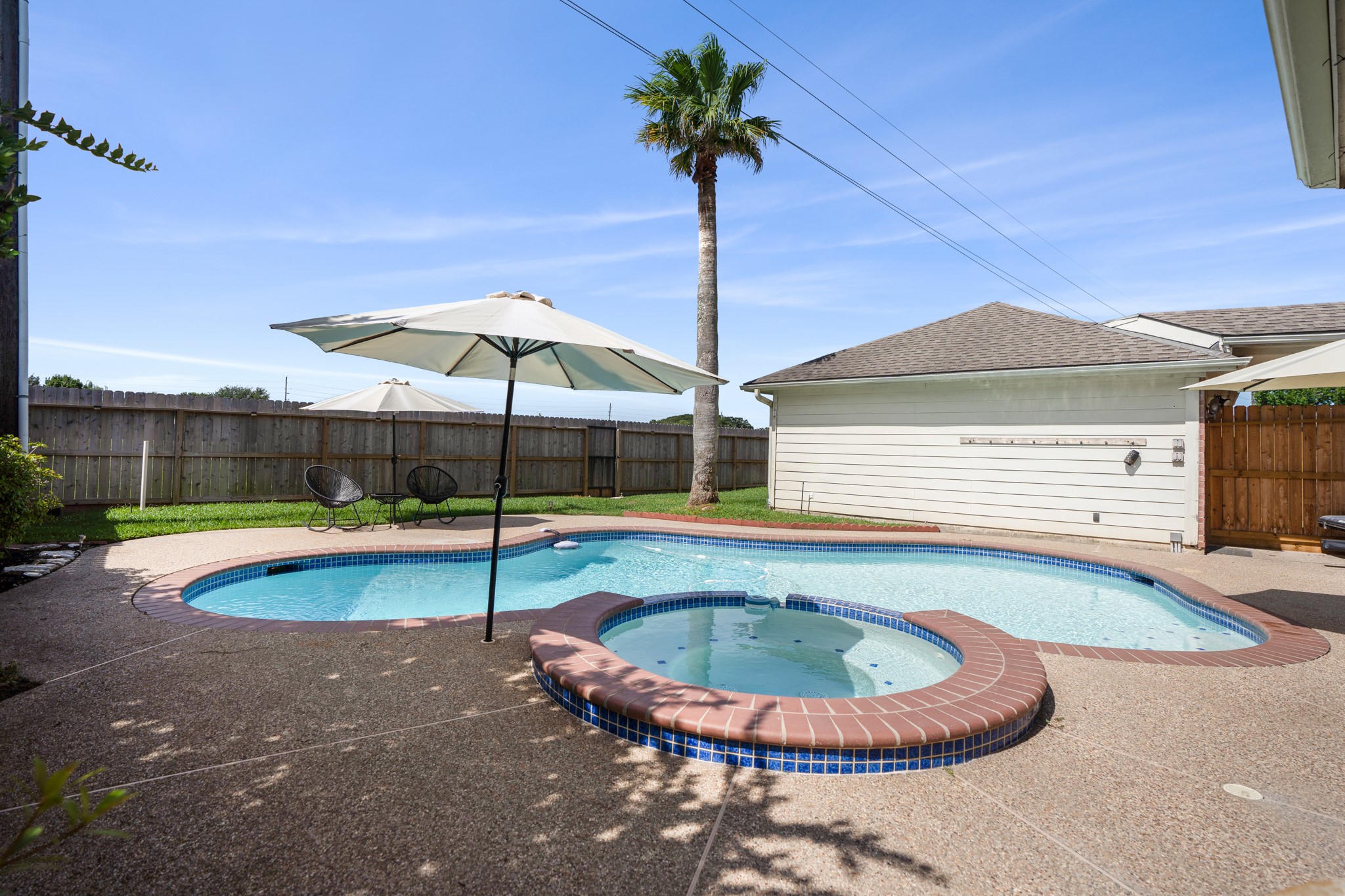 4710 Devonberry Lane Property Photo 33