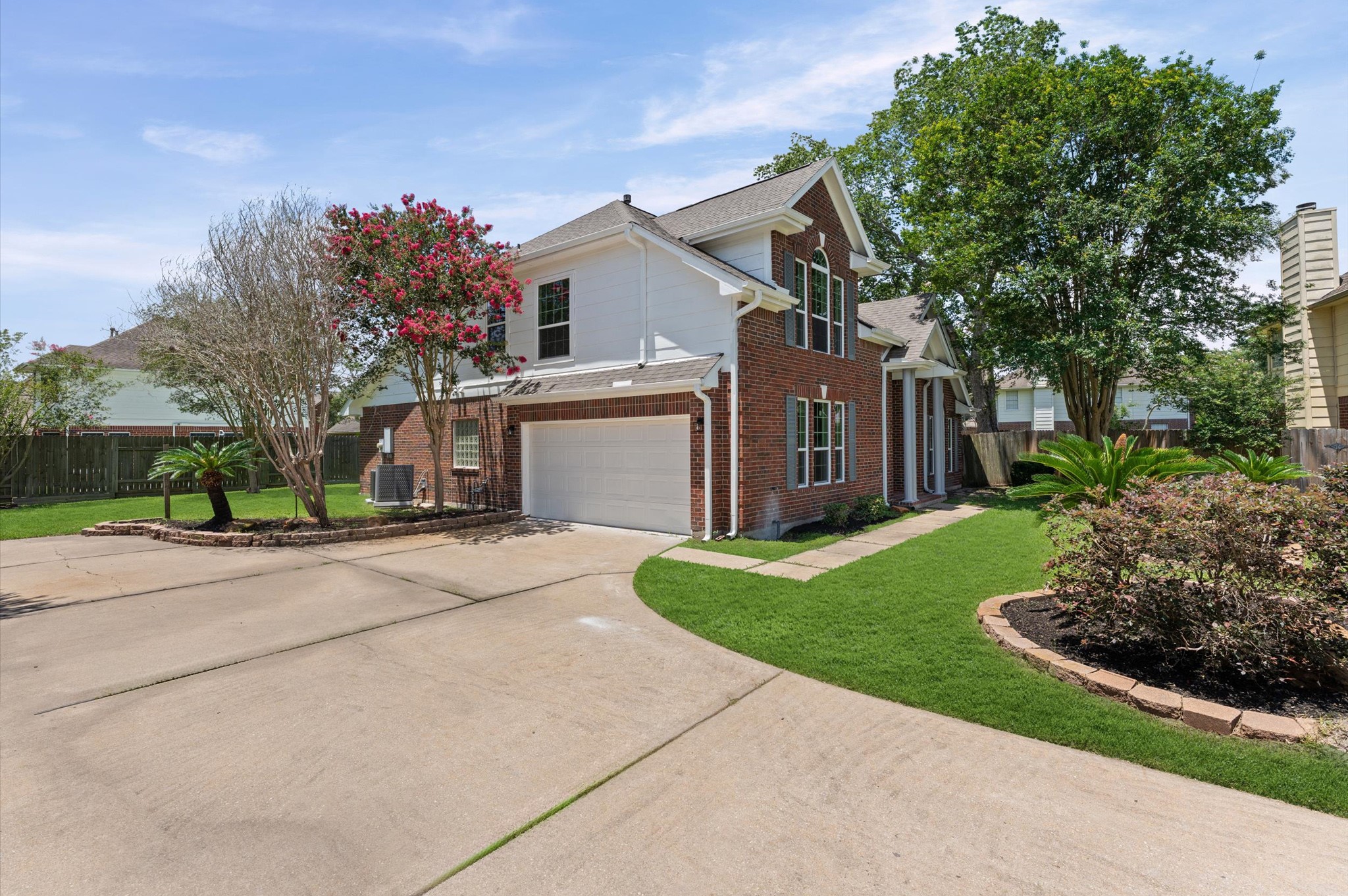 1813 Oakland Circle Property Photo 3