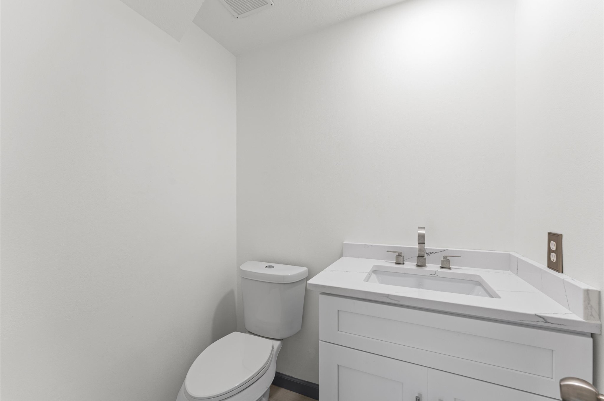 1813 Oakland Circle Property Photo 21