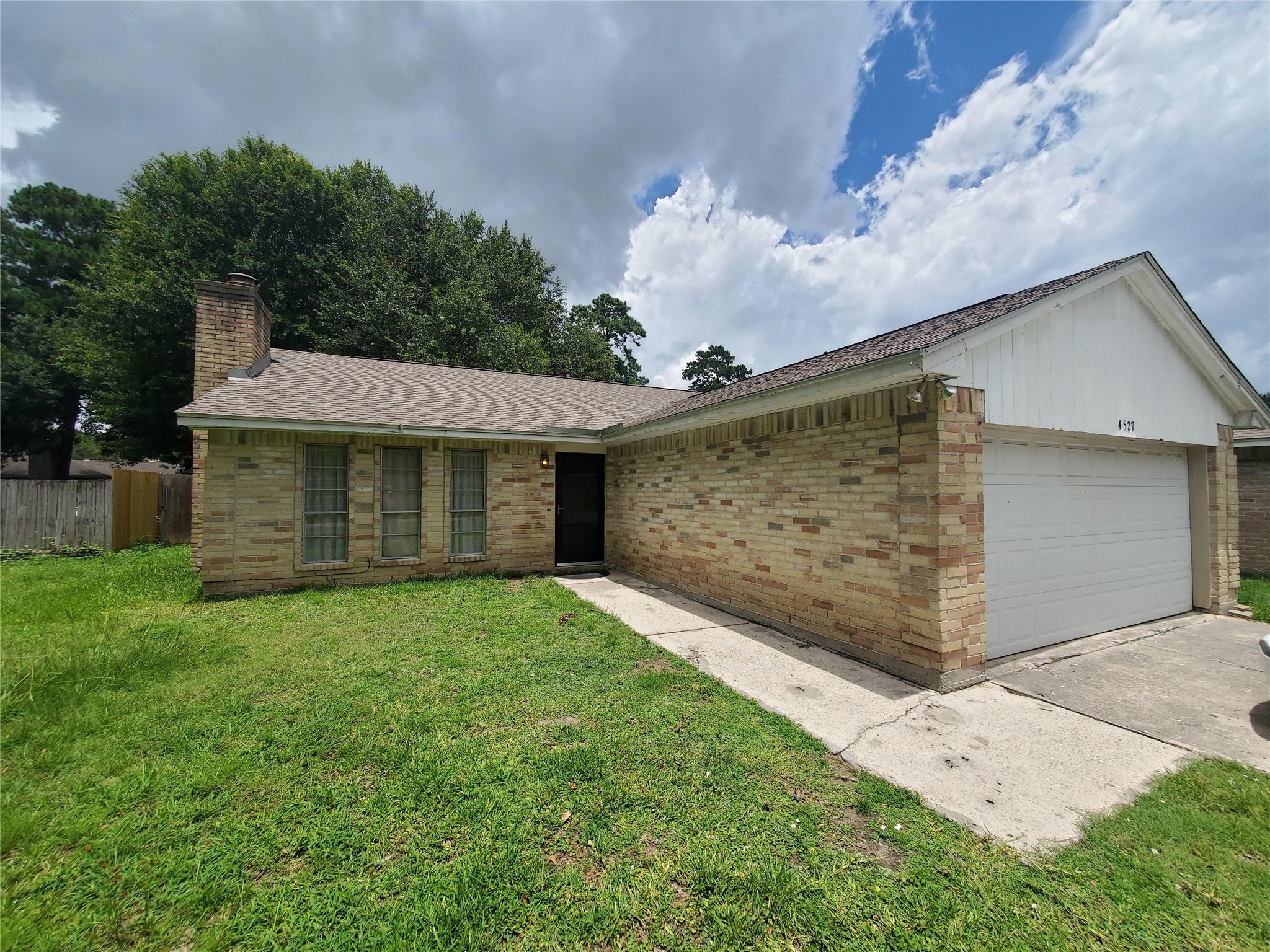 4527 Algernon Drive Property Photo 1