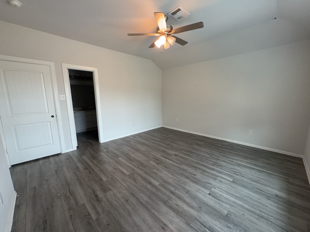 509 Hines Avenue A Property Photo 8