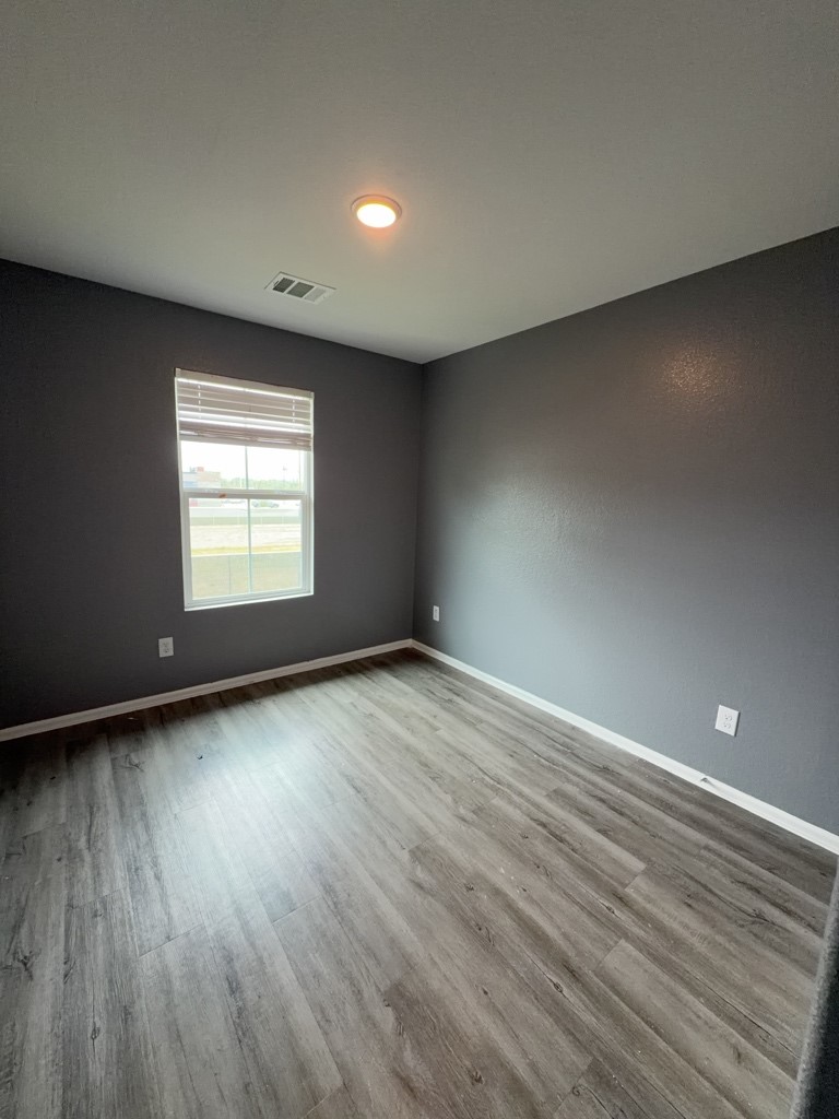 509 Hines Avenue A Property Photo 12