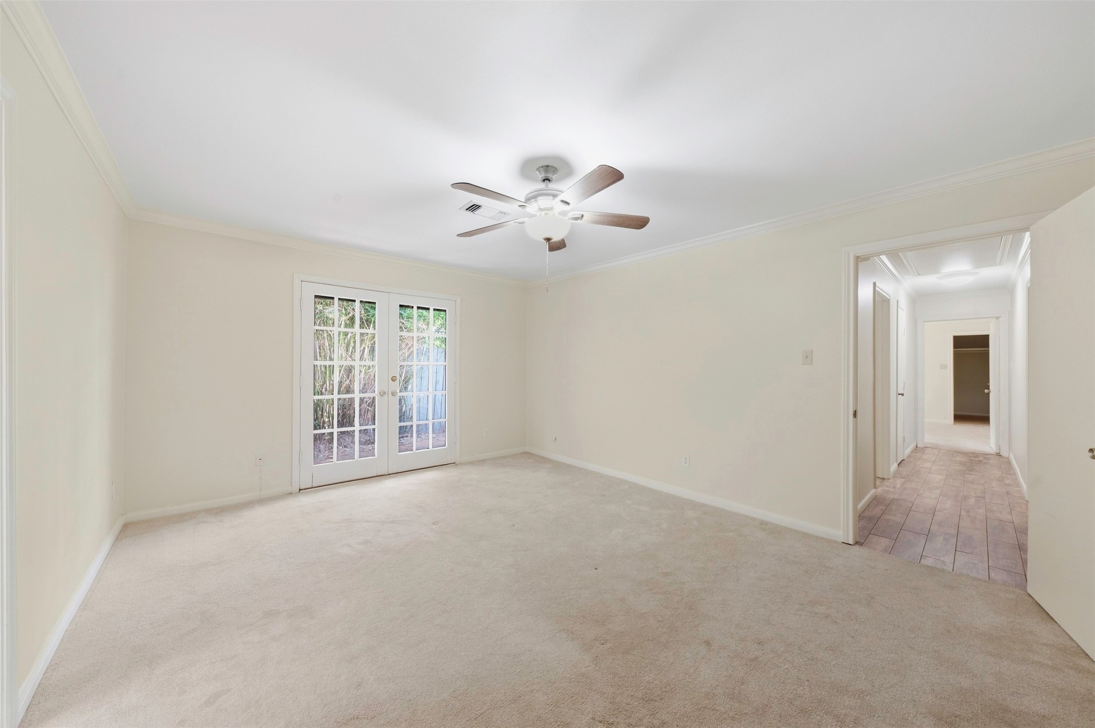 2206 Nantucket Drive B Property Photo 16