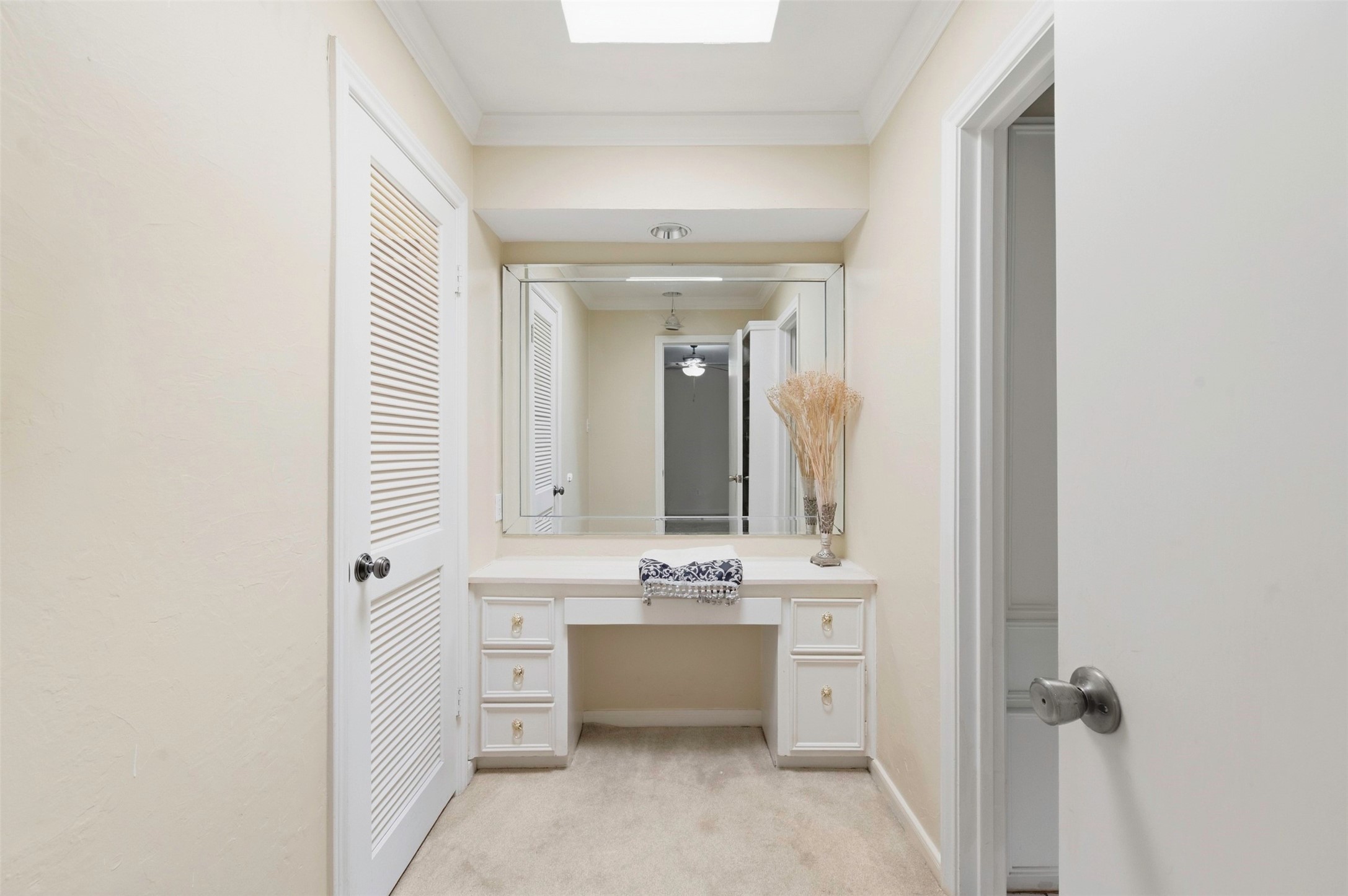 2206 Nantucket Drive B Property Photo 17
