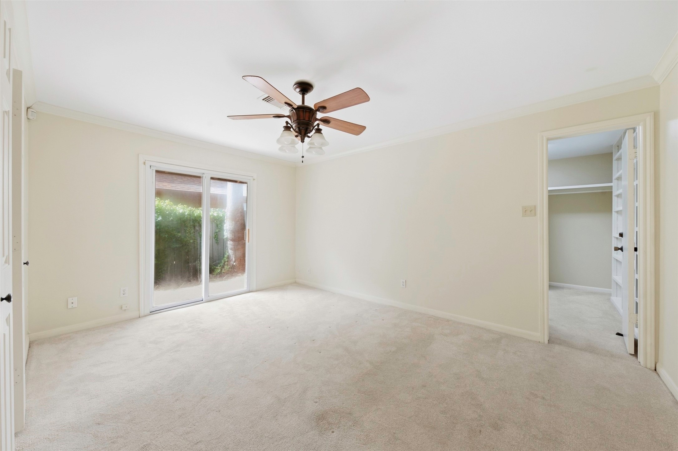 2206 Nantucket Drive B Property Photo 22
