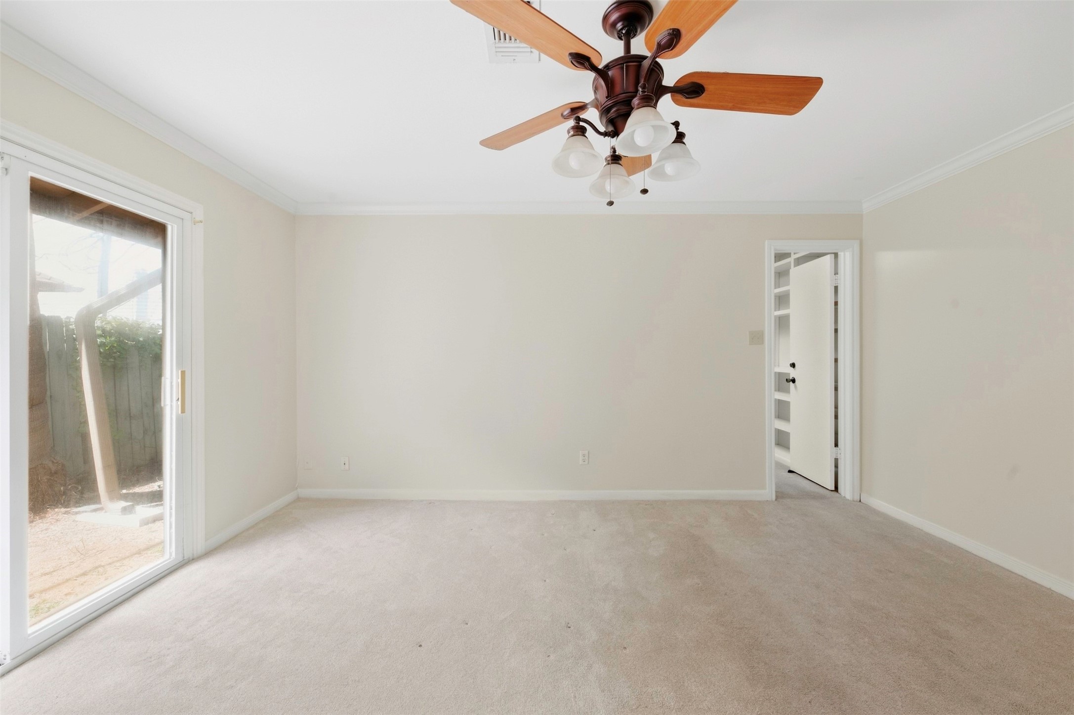 2206 Nantucket Drive B Property Photo 24