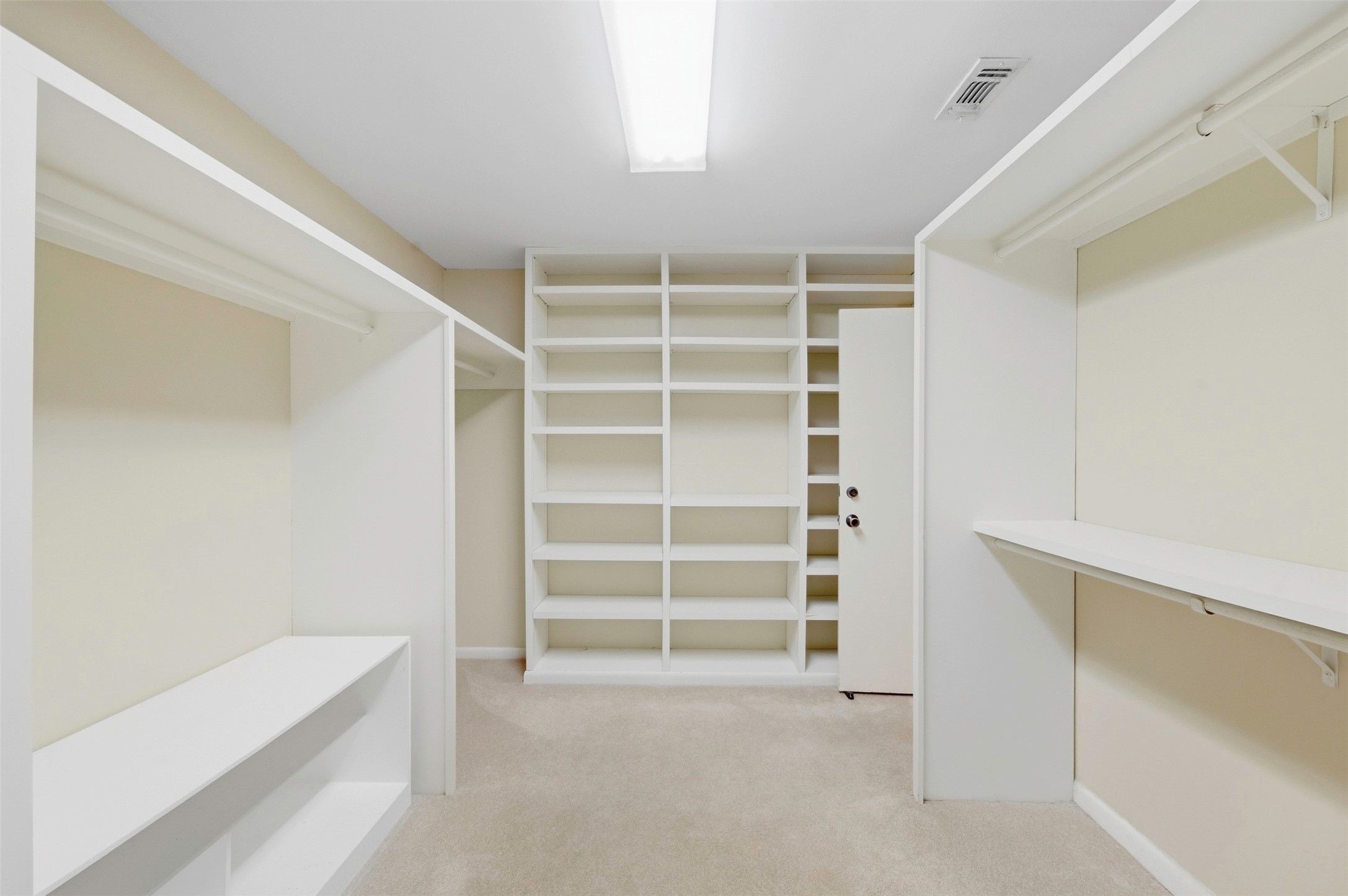 2206 Nantucket Drive B Property Photo 28