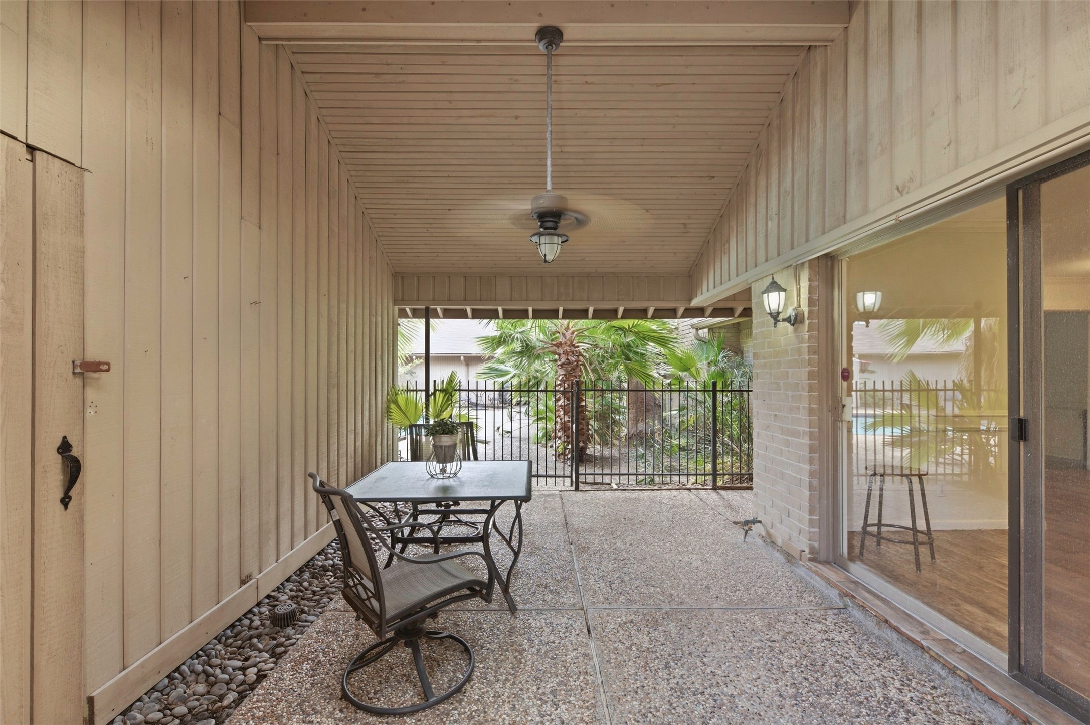 2206 Nantucket Drive B Property Photo 29