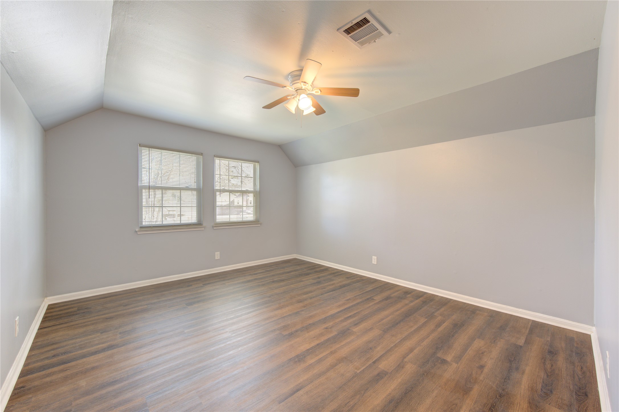 1718 Anvil Drive Property Photo 24