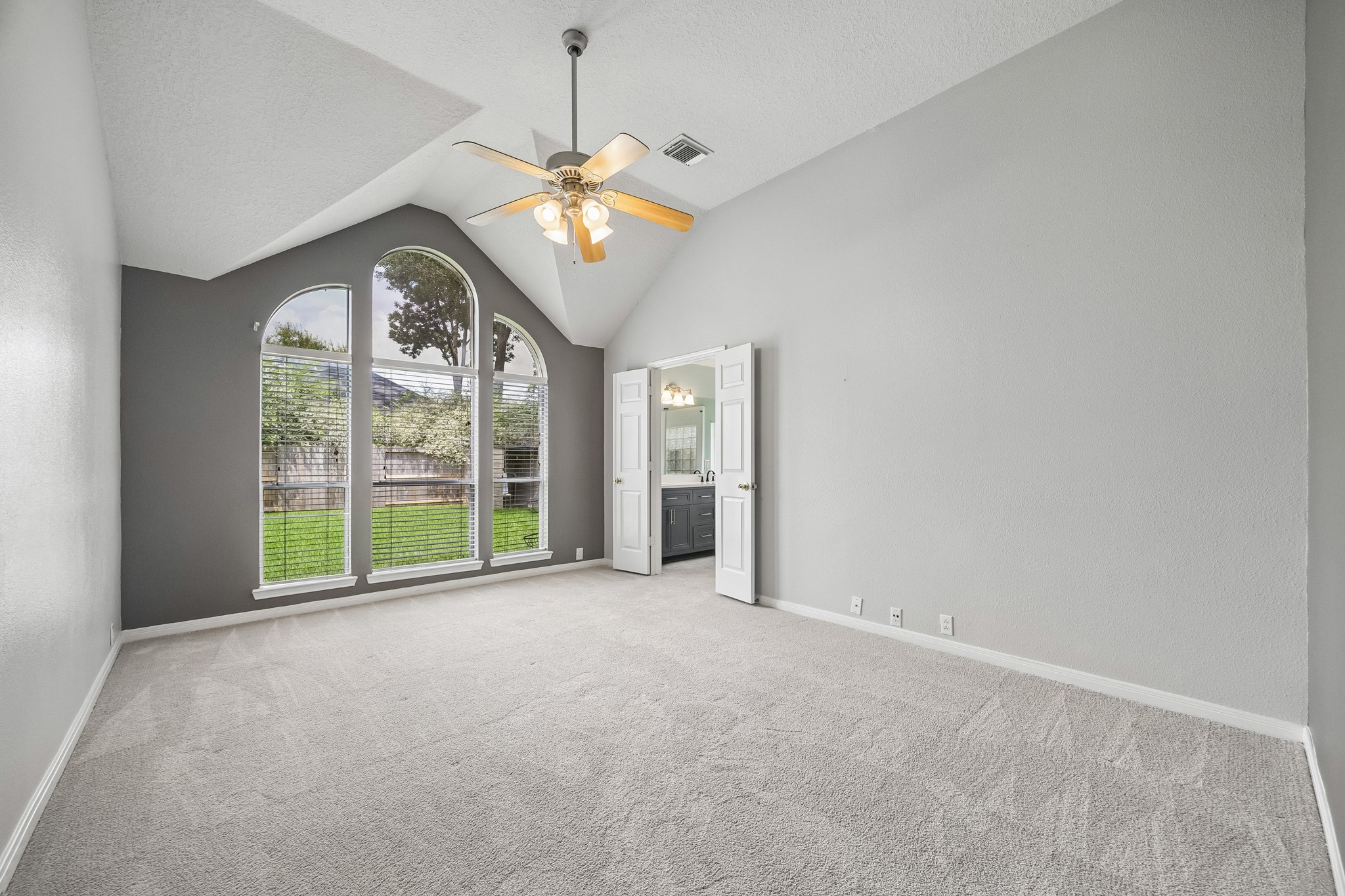 1314 Deerbrook Drive Property Photo 16
