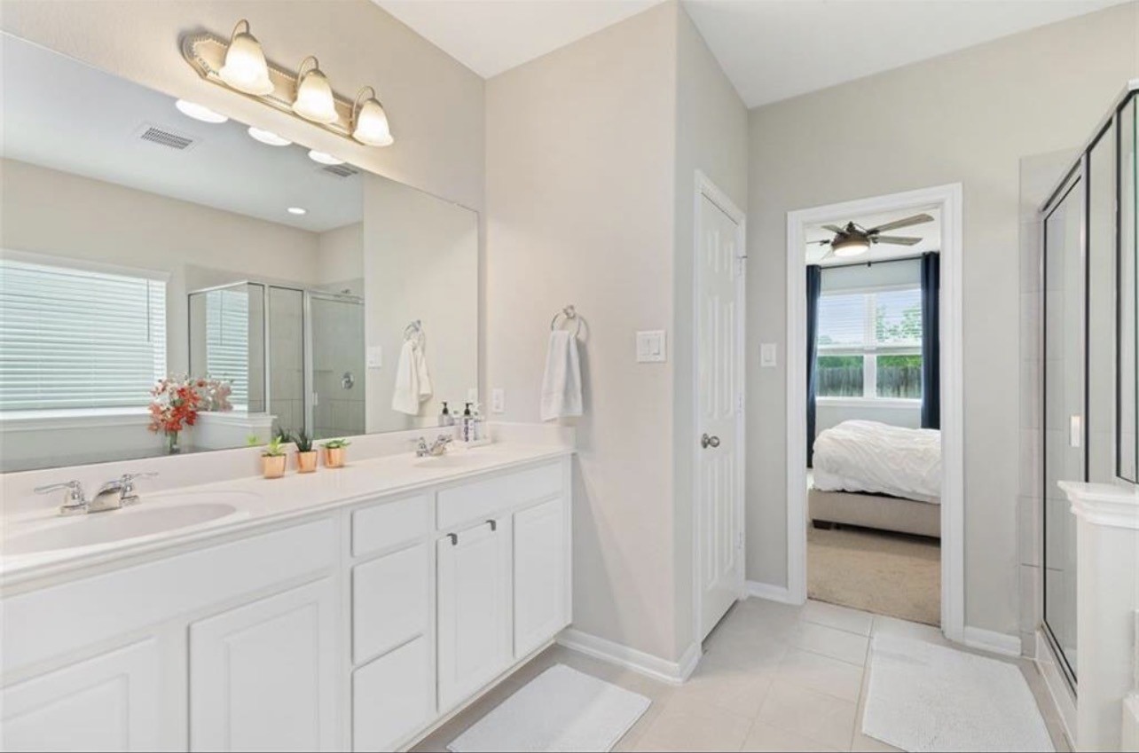 17639 Cypress Hilltop Way Property Photo 21