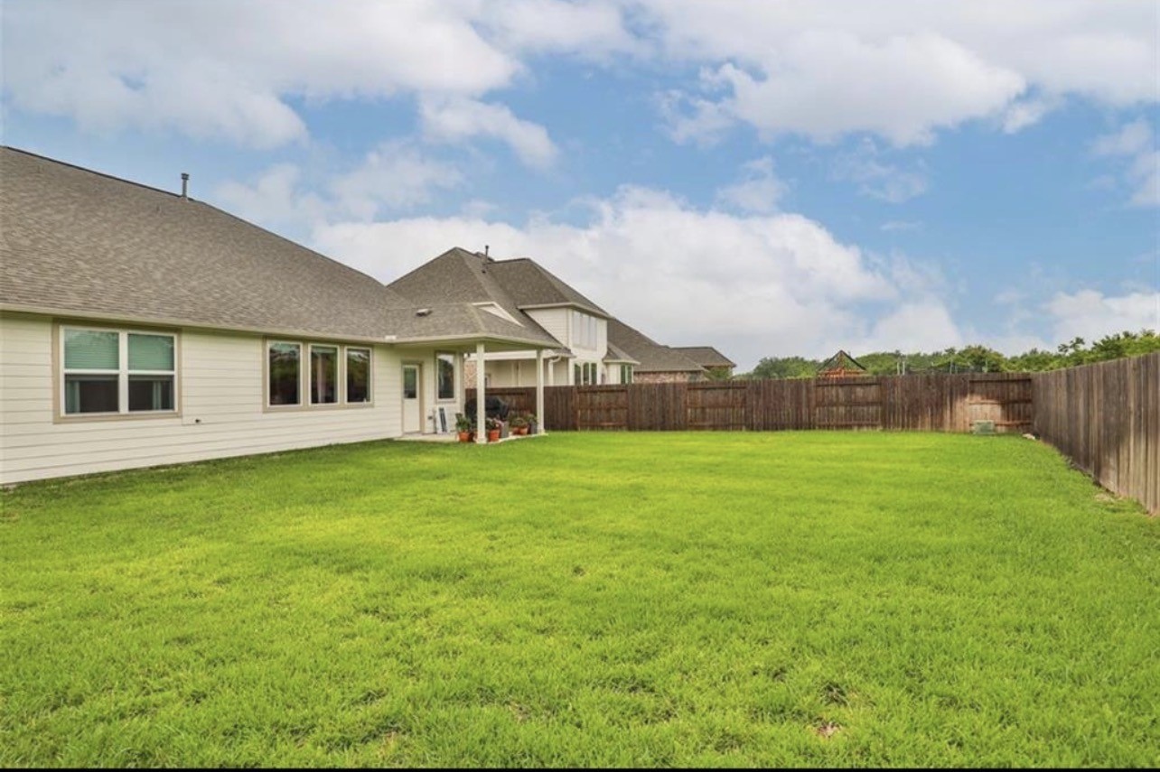 17639 Cypress Hilltop Way Property Photo 32