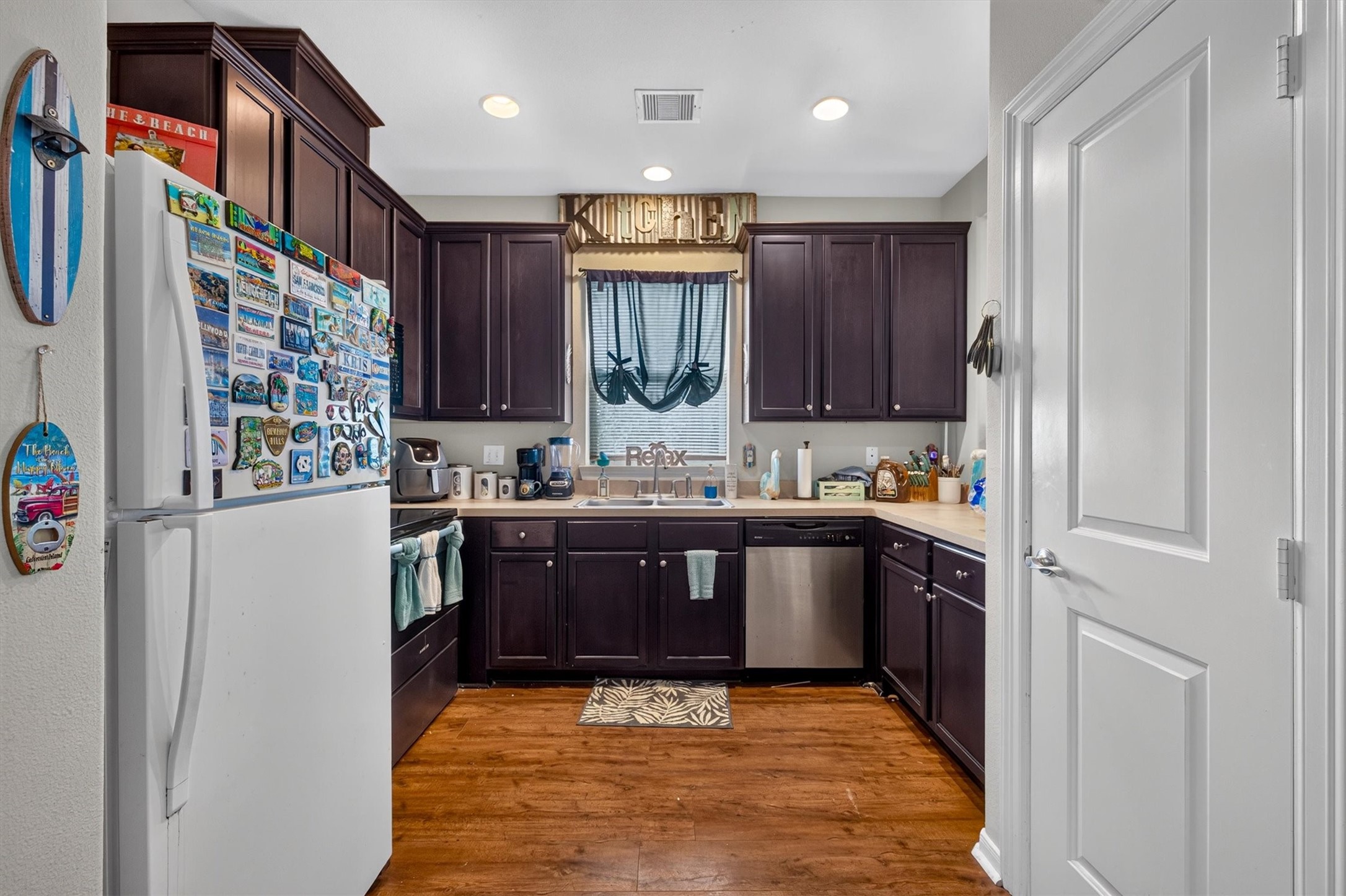 2112 57th Street Property Photo 12
