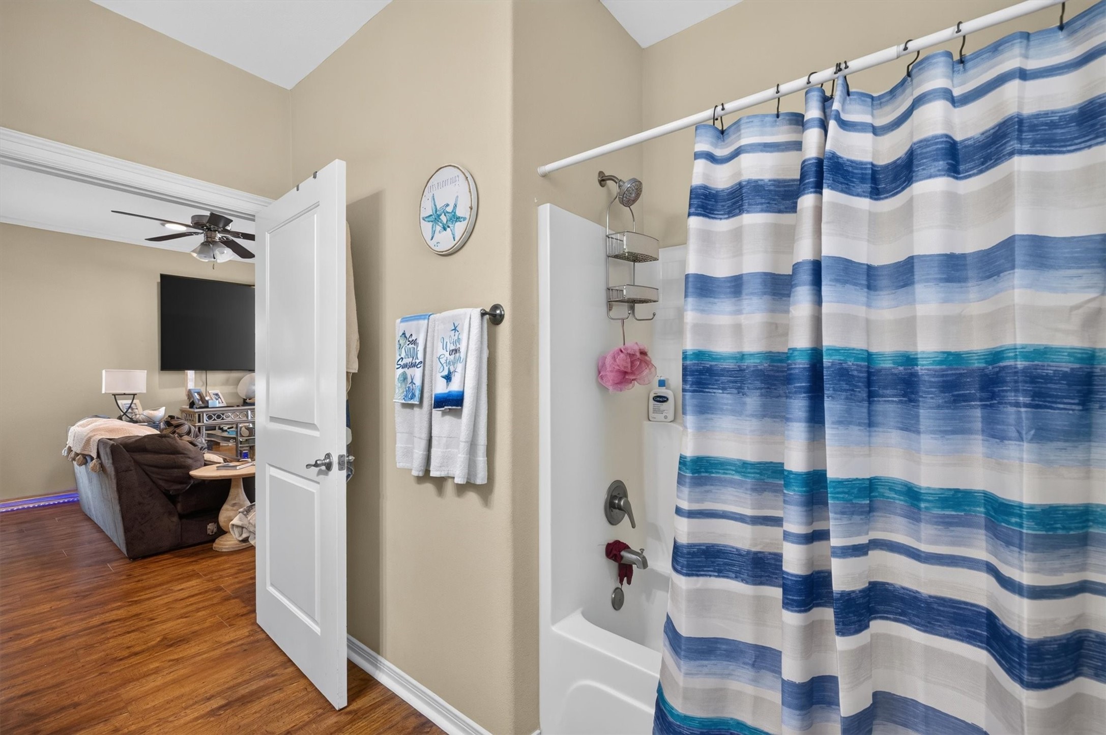 2112 57th Street Property Photo 18
