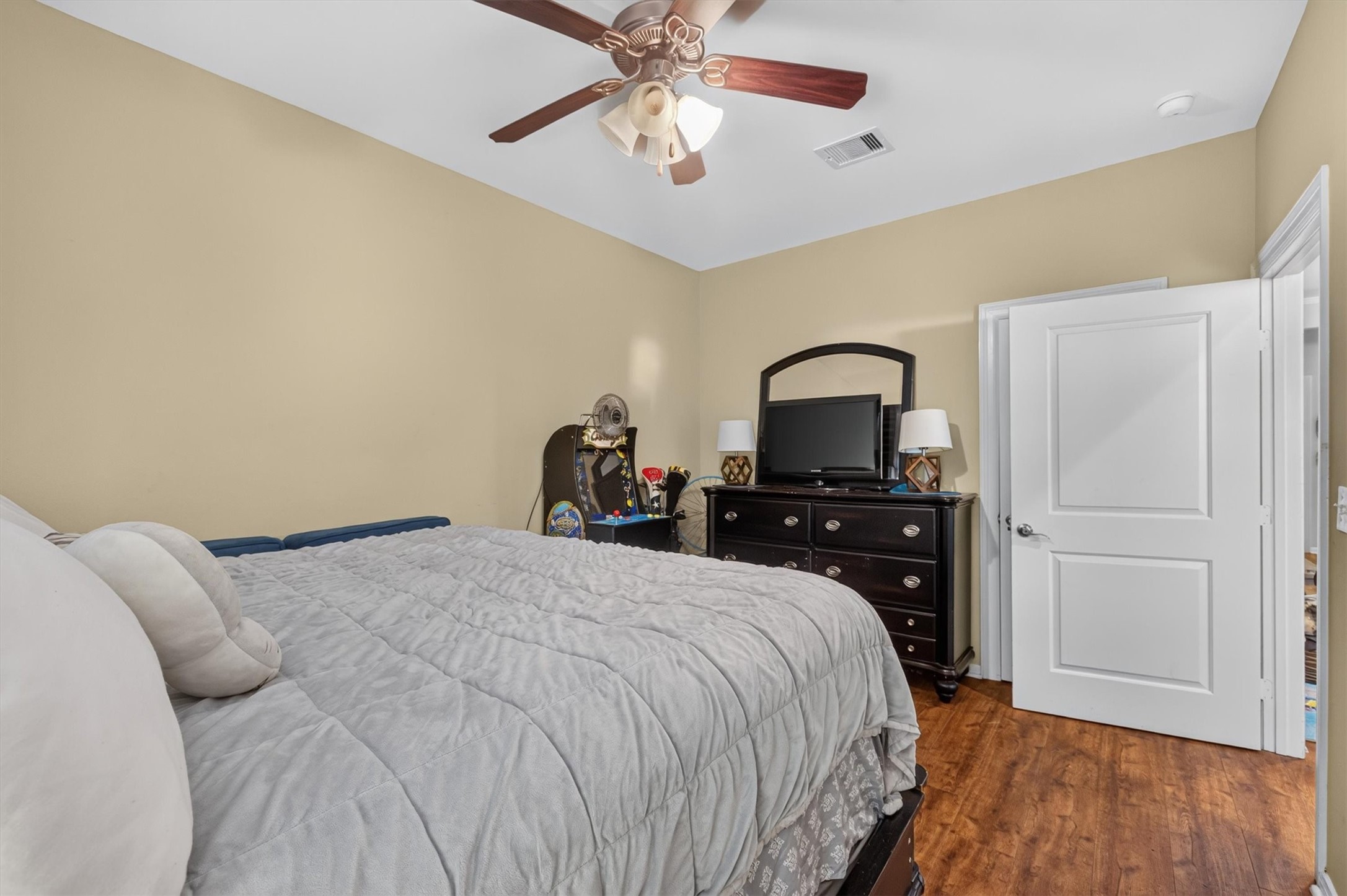 2112 57th Street Property Photo 21