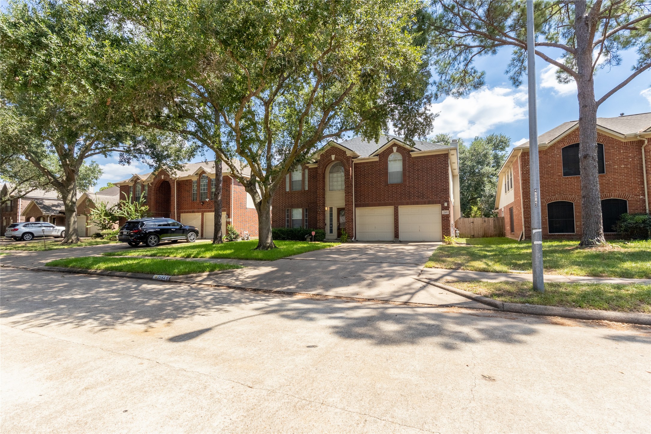 2143 Autumn Fern Drive Property Photo 1