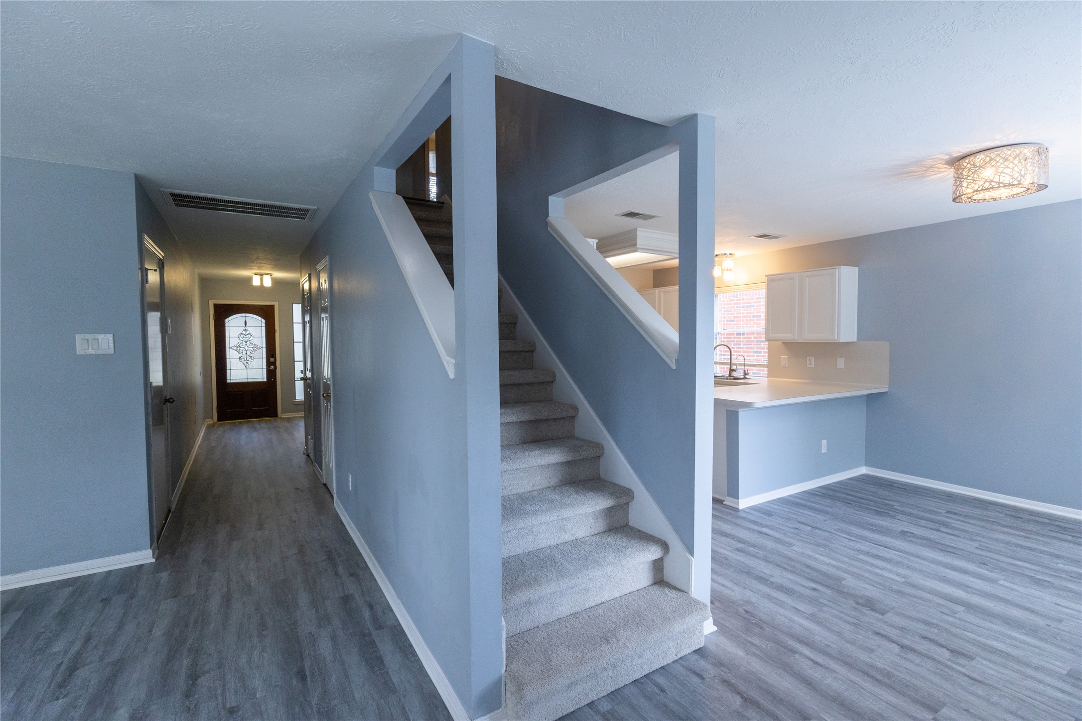 2143 Autumn Fern Drive Property Photo 12